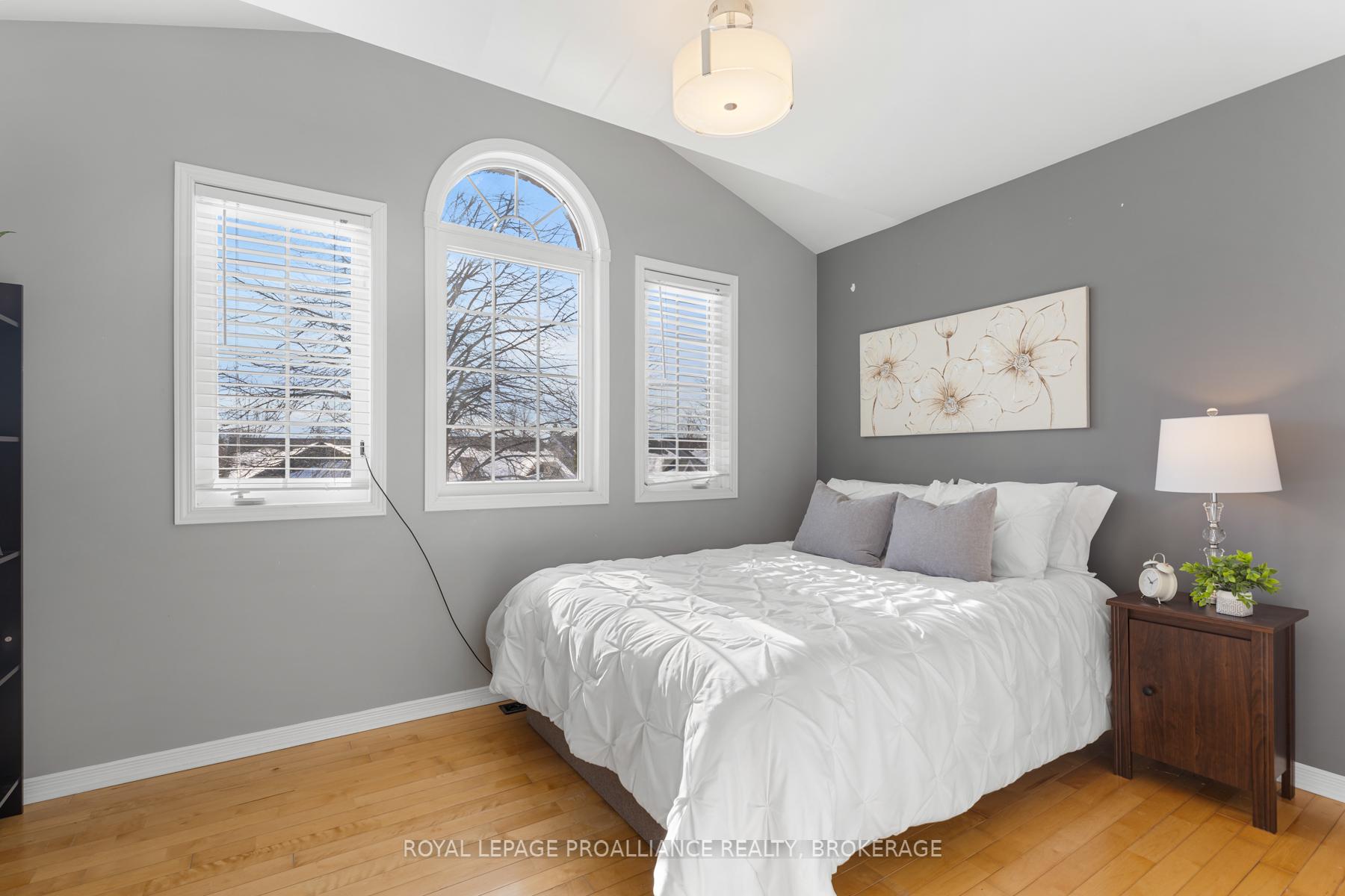 Photo 28 of 469 Freeman Crescent, Kingston, Kingston East (Incl Barret Crt) — HOMEH