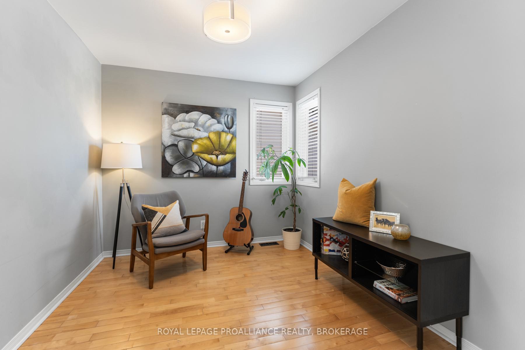 Photo 31 of 469 Freeman Crescent, Kingston, Kingston East (Incl Barret Crt) — HOMEH