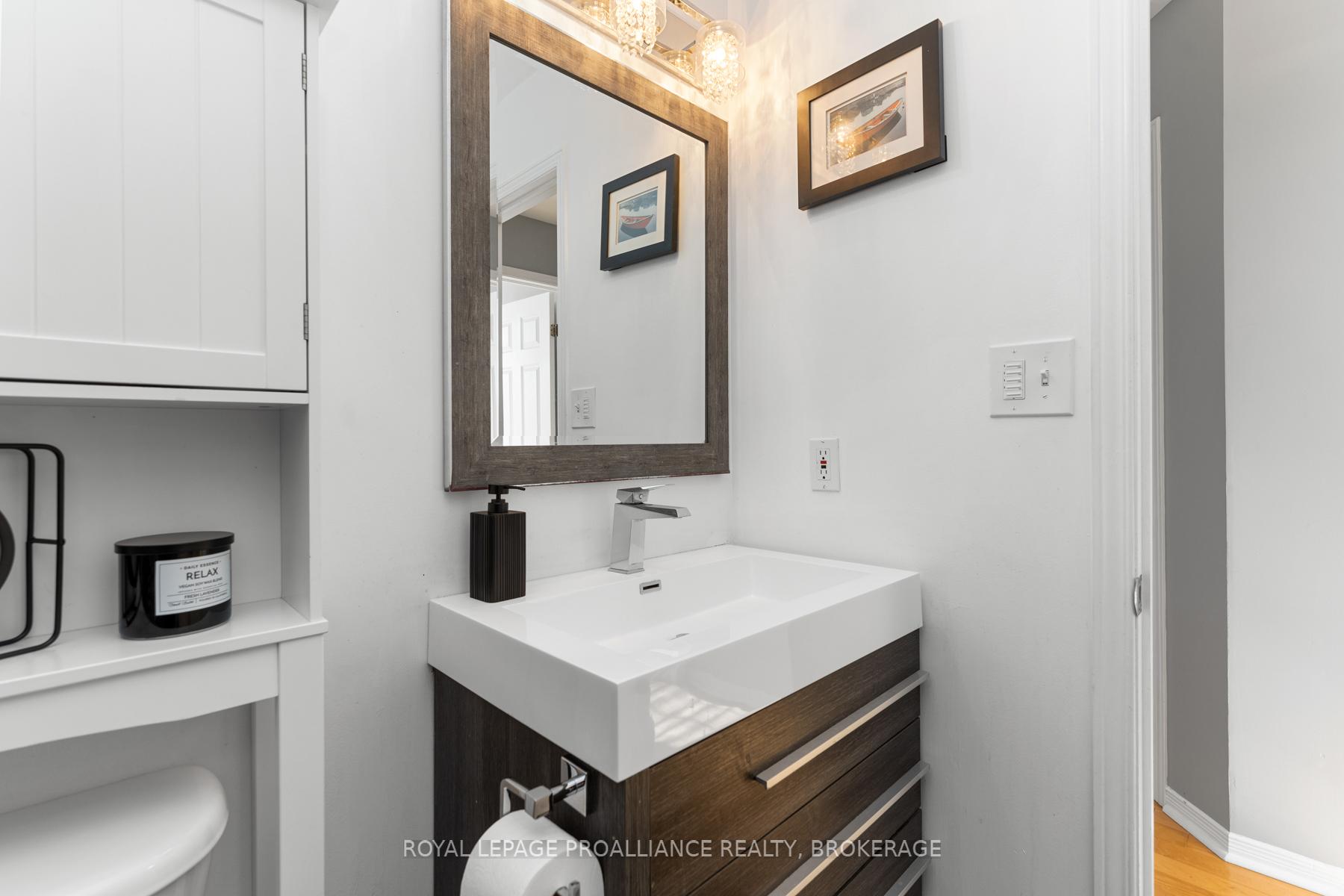 Photo 35 of 469 Freeman Crescent, Kingston, Kingston East (Incl Barret Crt) — HOMEH