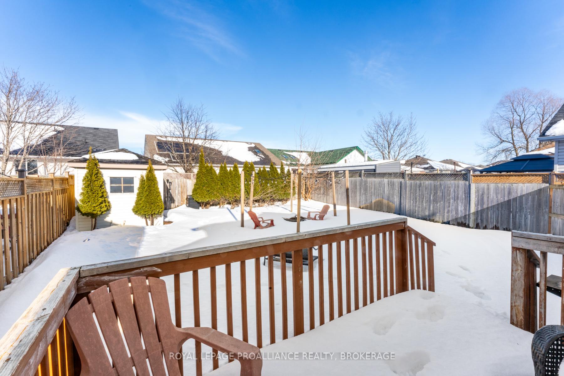 Photo 45 of 469 Freeman Crescent, Kingston, Kingston East (Incl Barret Crt) — HOMEH