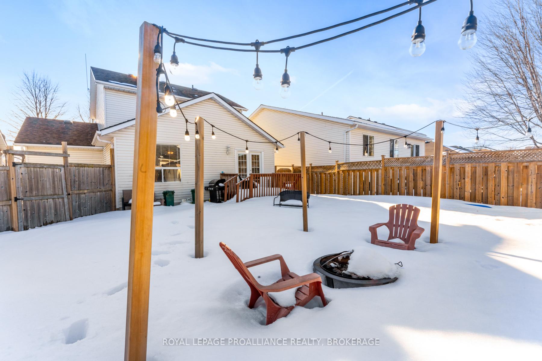 Photo 48 of 469 Freeman Crescent, Kingston, Kingston East (Incl Barret Crt) — HOMEH