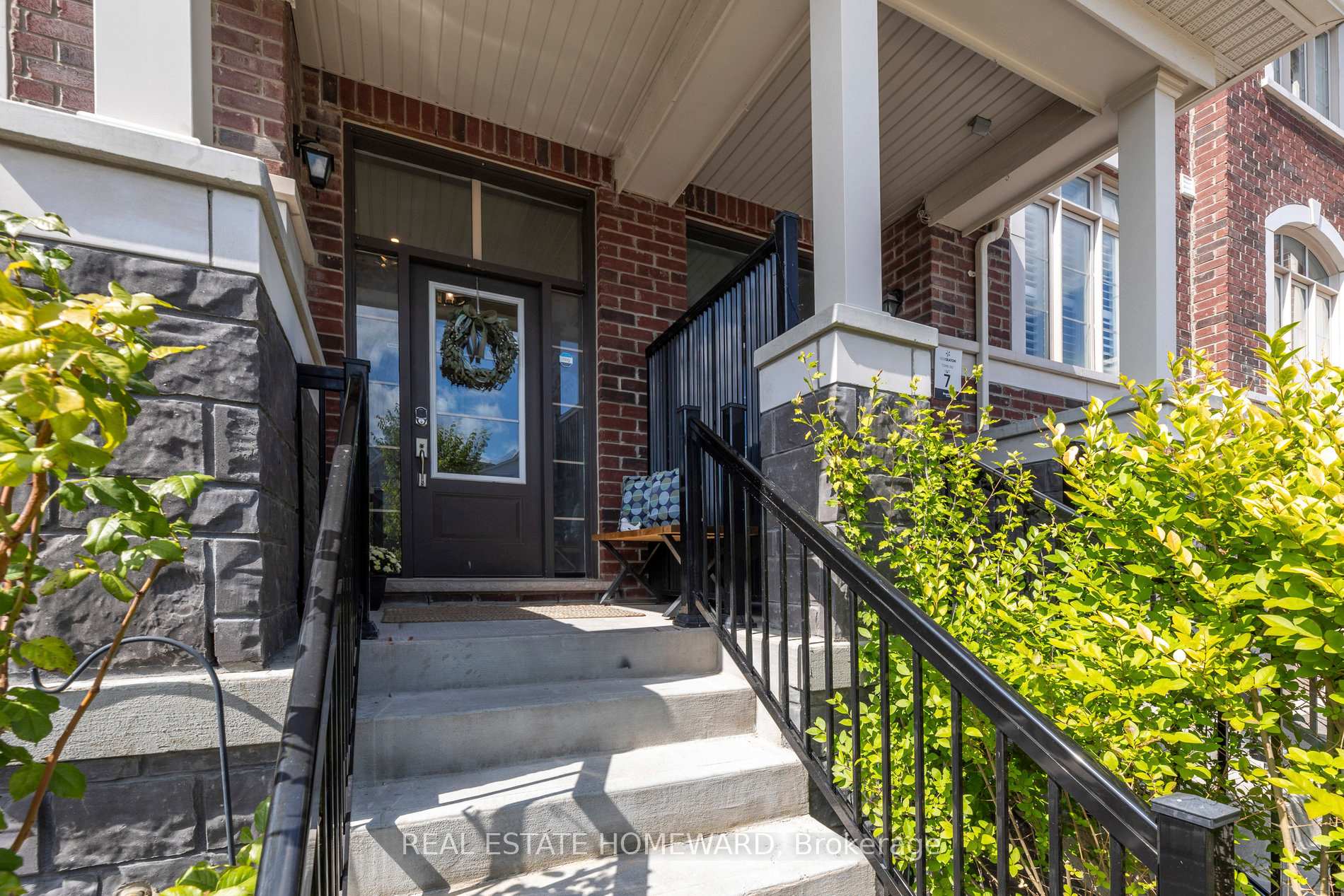 Photo 3 of 2612 Cerise Manor, Pickering, Rural Pickering — HOMEH