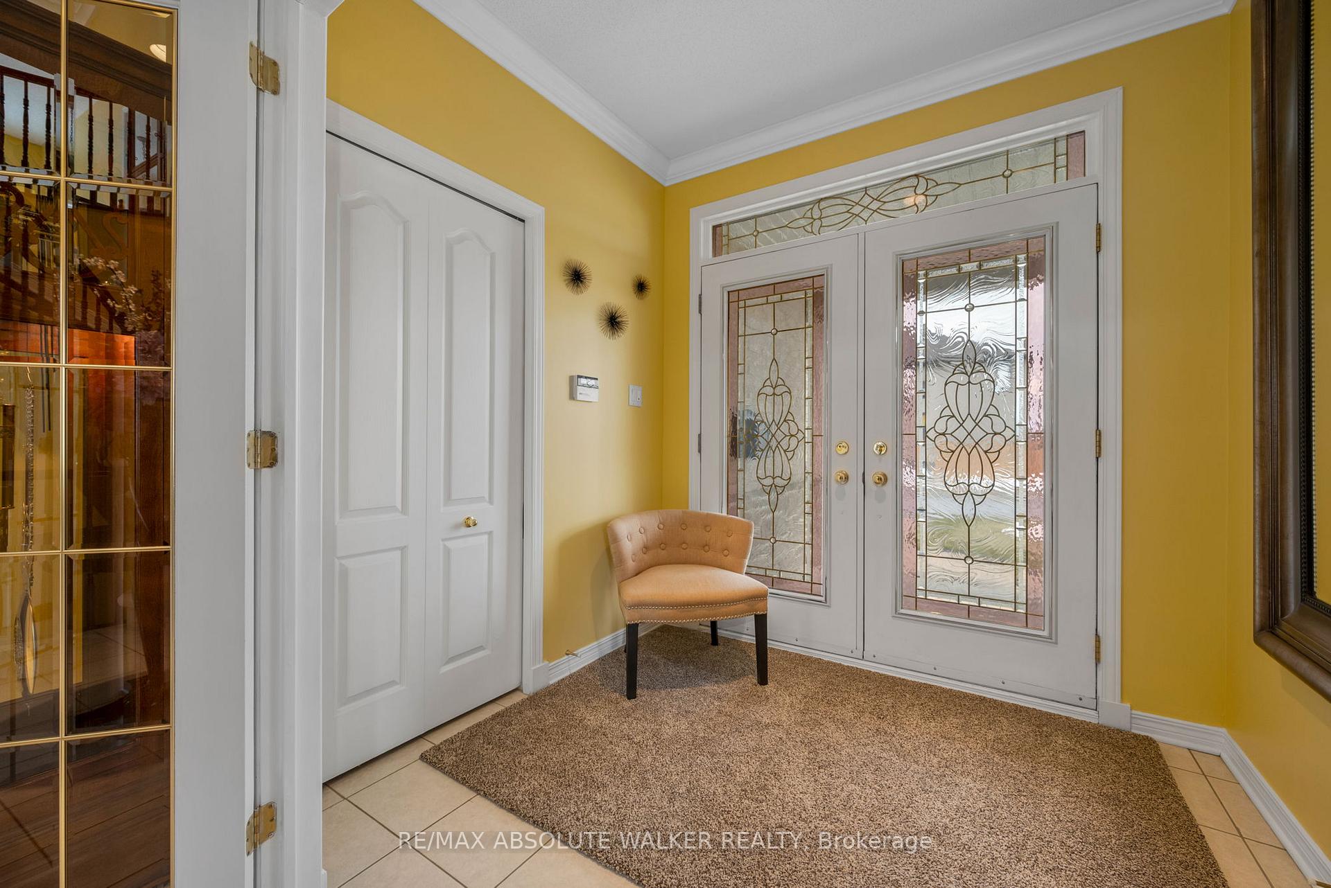 Photo 2 of 859 Martello Drive, Ottawa, Notting Hill/Summerside — HOMEH