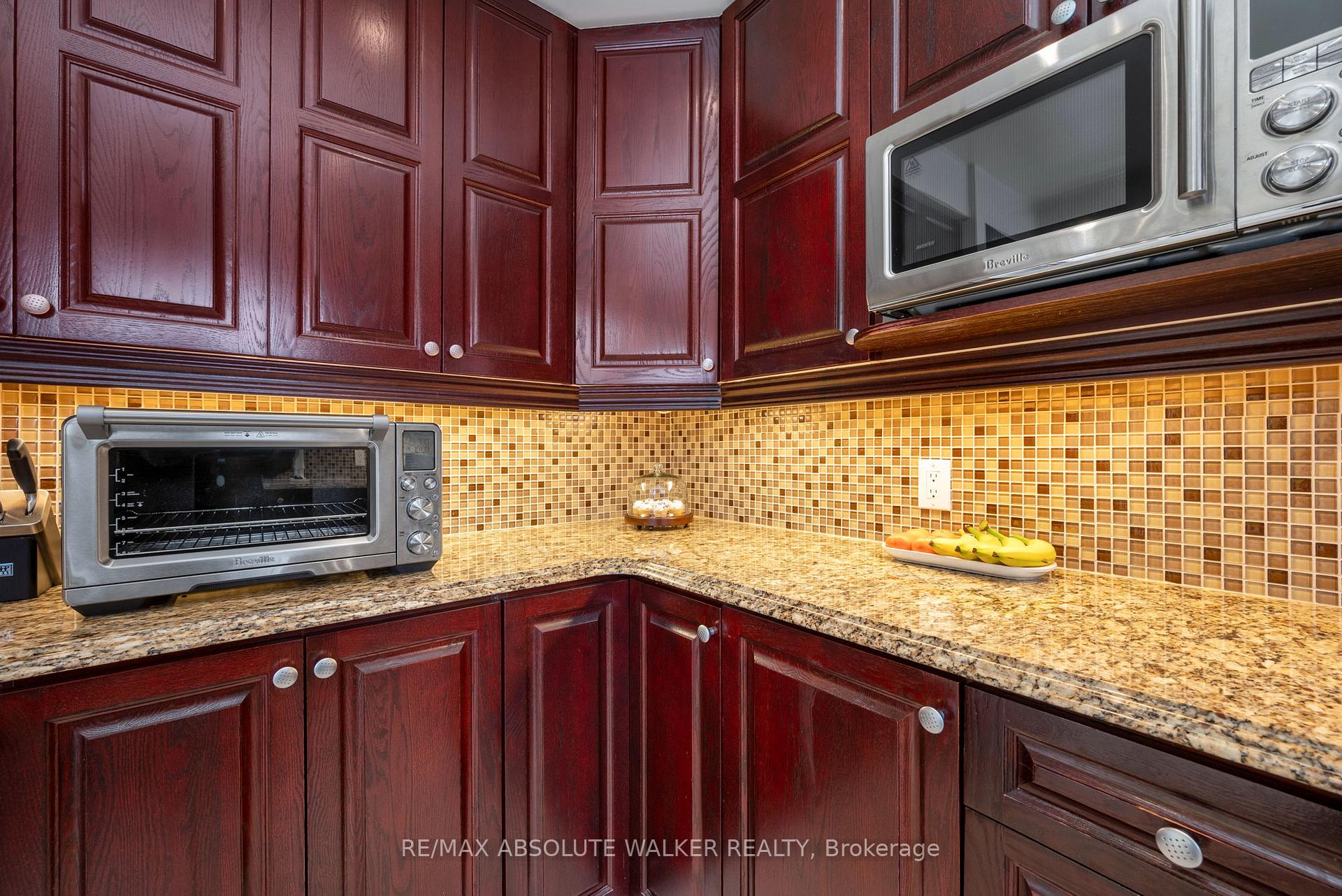 Photo 14 of 859 Martello Drive, Ottawa, Notting Hill/Summerside — HOMEH