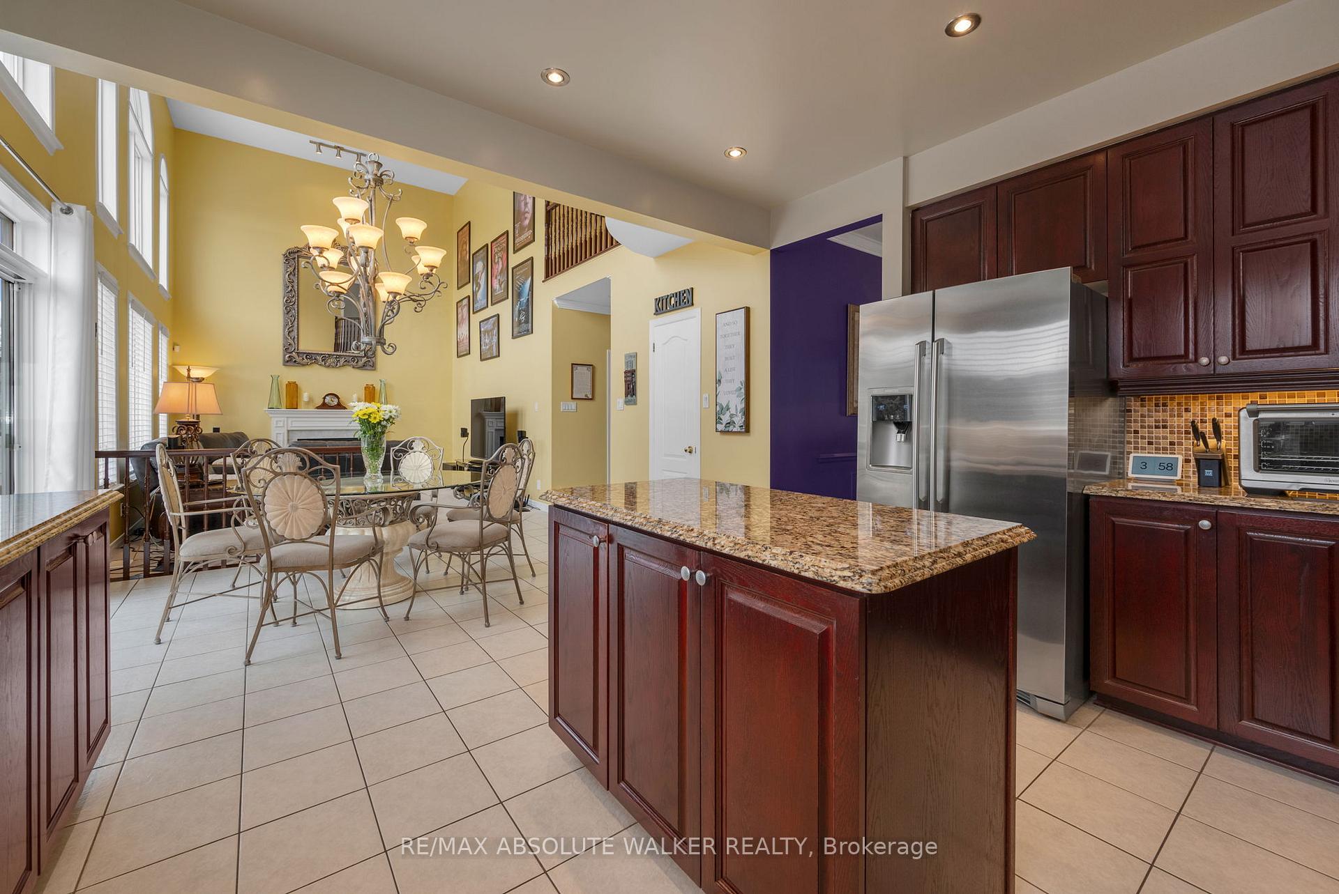 Photo 15 of 859 Martello Drive, Ottawa, Notting Hill/Summerside — HOMEH