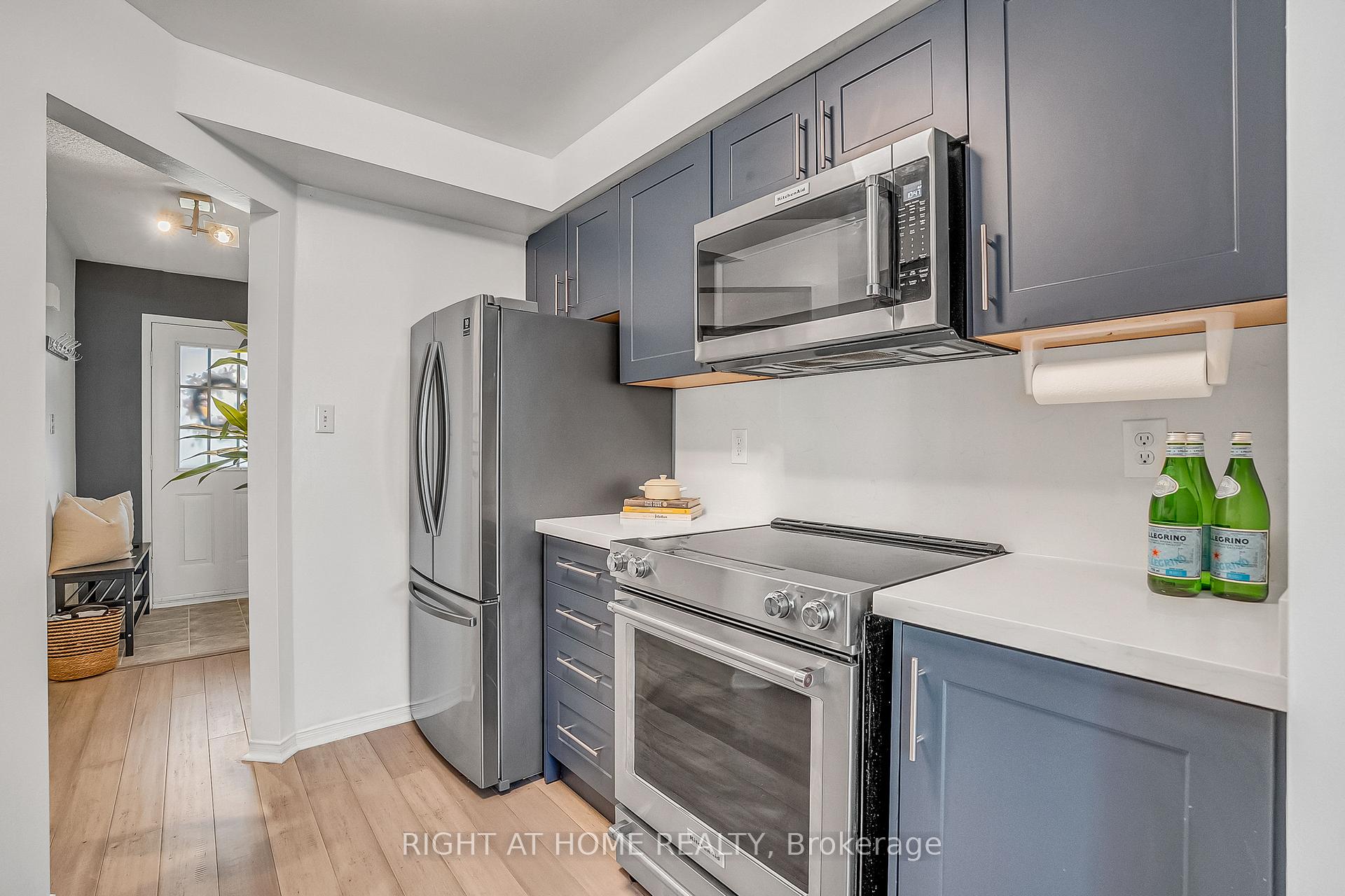 Photo 8 of 1820 Nordane Drive, Pickering, Highbush — HOMEH
