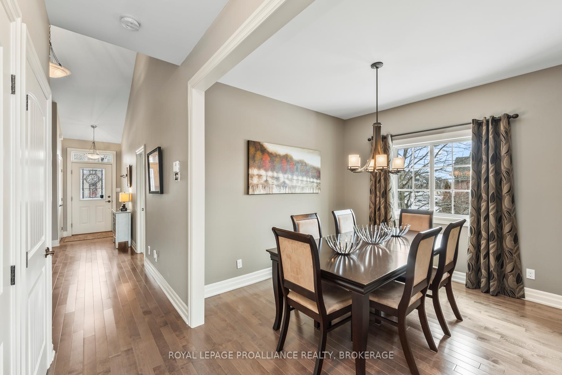 Photo 7 of 1182 Crossfield Avenue, Kingston, City Northwest — HOMEH