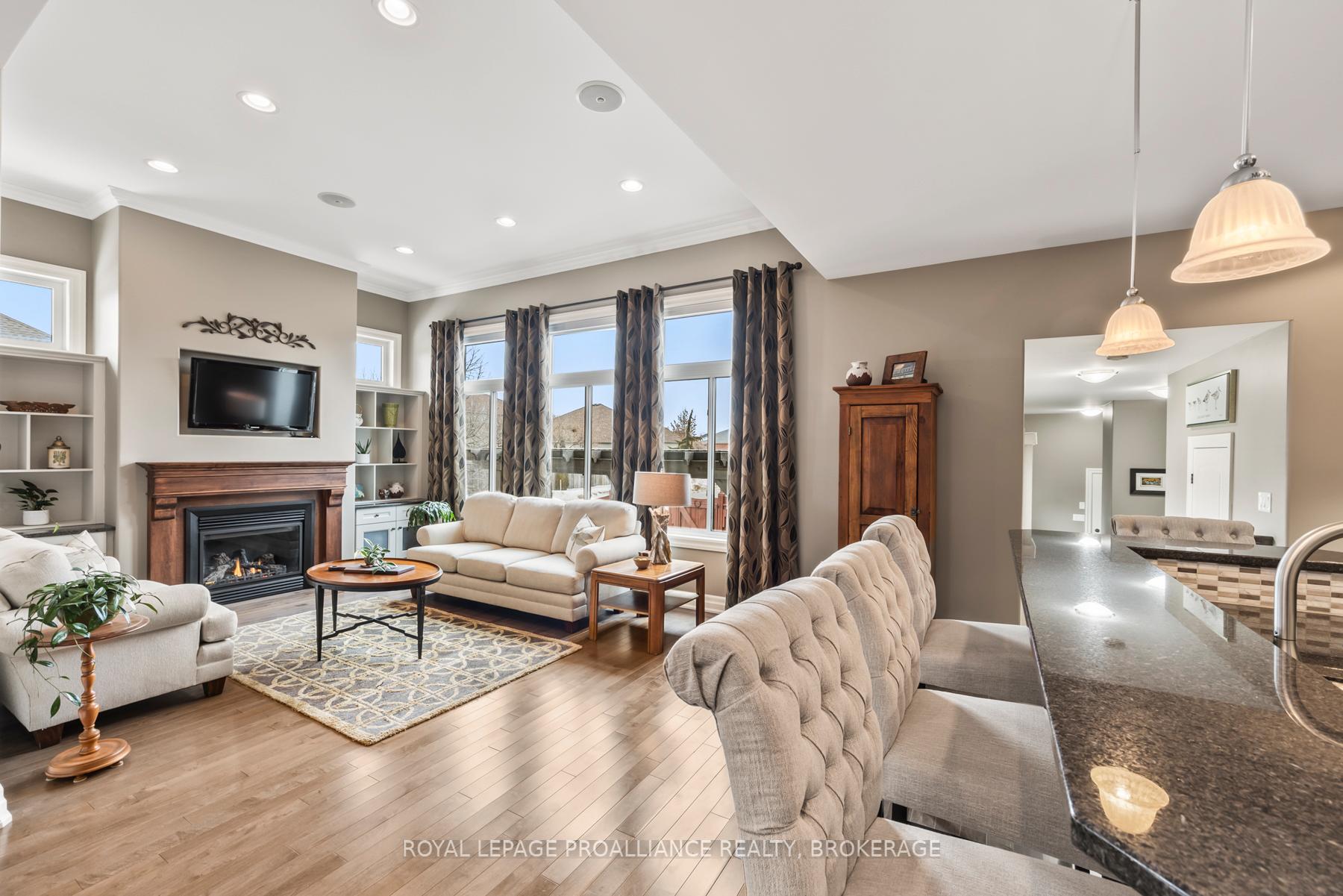 Photo 15 of 1182 Crossfield Avenue, Kingston, City Northwest — HOMEH