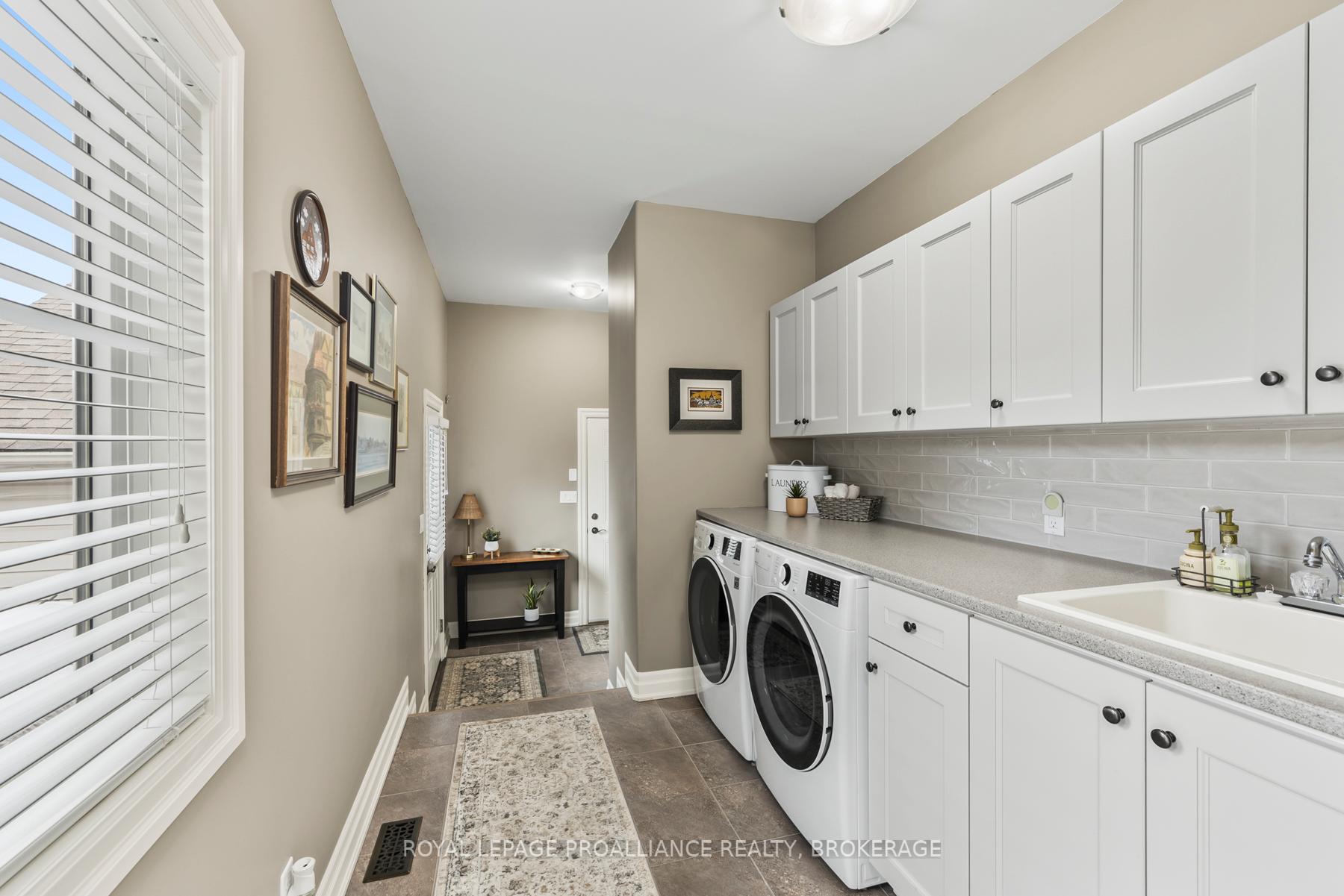 Photo 21 of 1182 Crossfield Avenue, Kingston, City Northwest — HOMEH