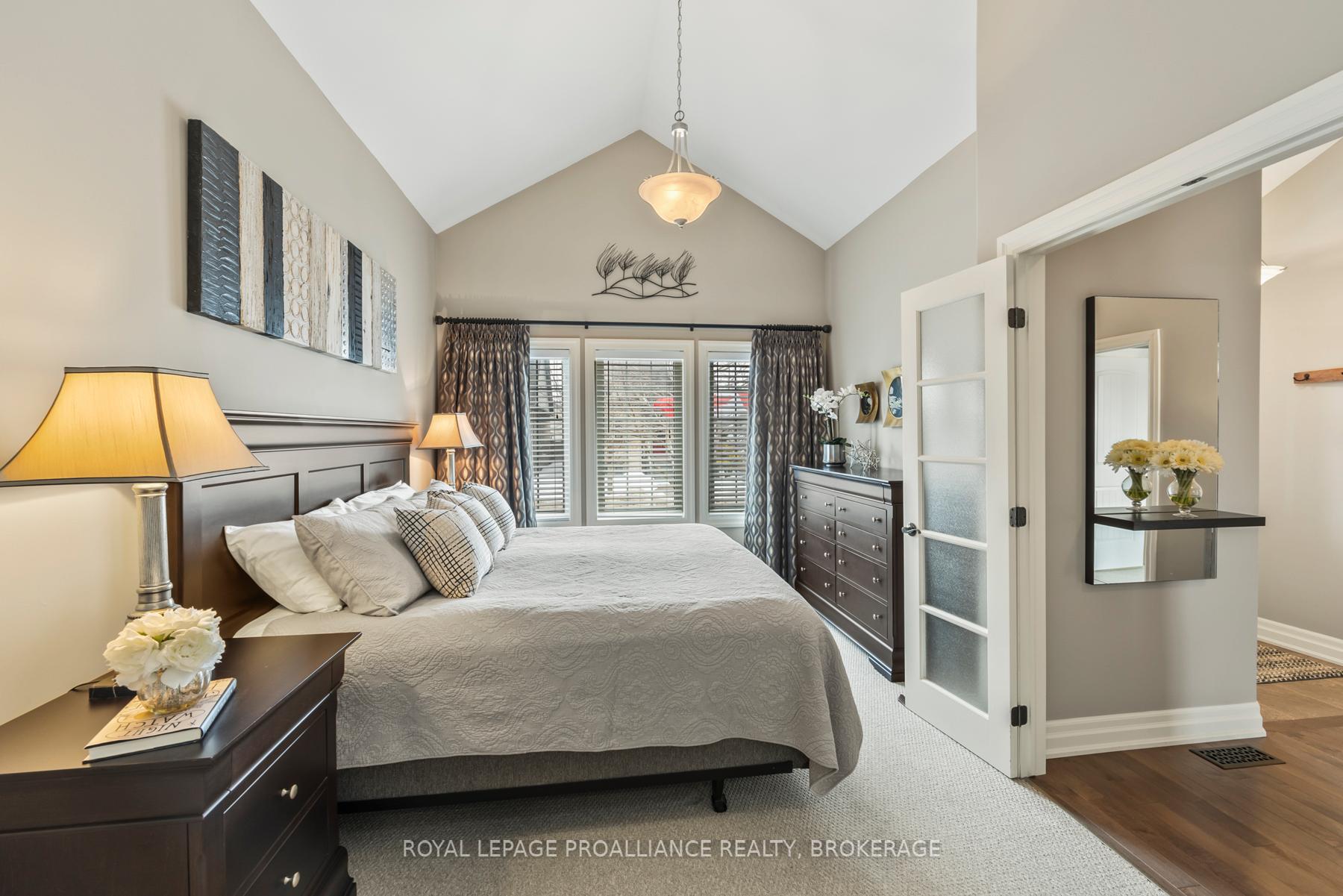 Photo 25 of 1182 Crossfield Avenue, Kingston, City Northwest — HOMEH