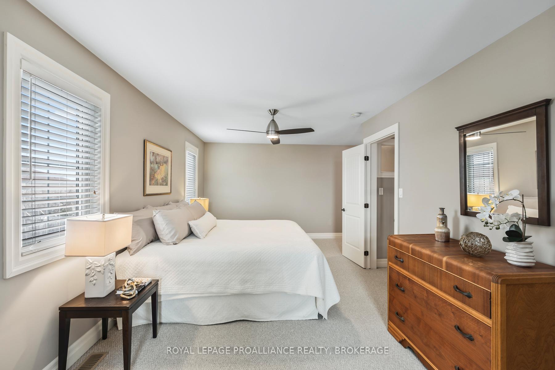 Photo 32 of 1182 Crossfield Avenue, Kingston, City Northwest — HOMEH