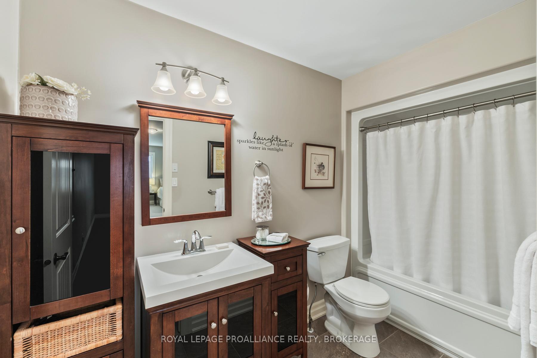Photo 38 of 1182 Crossfield Avenue, Kingston, City Northwest — HOMEH