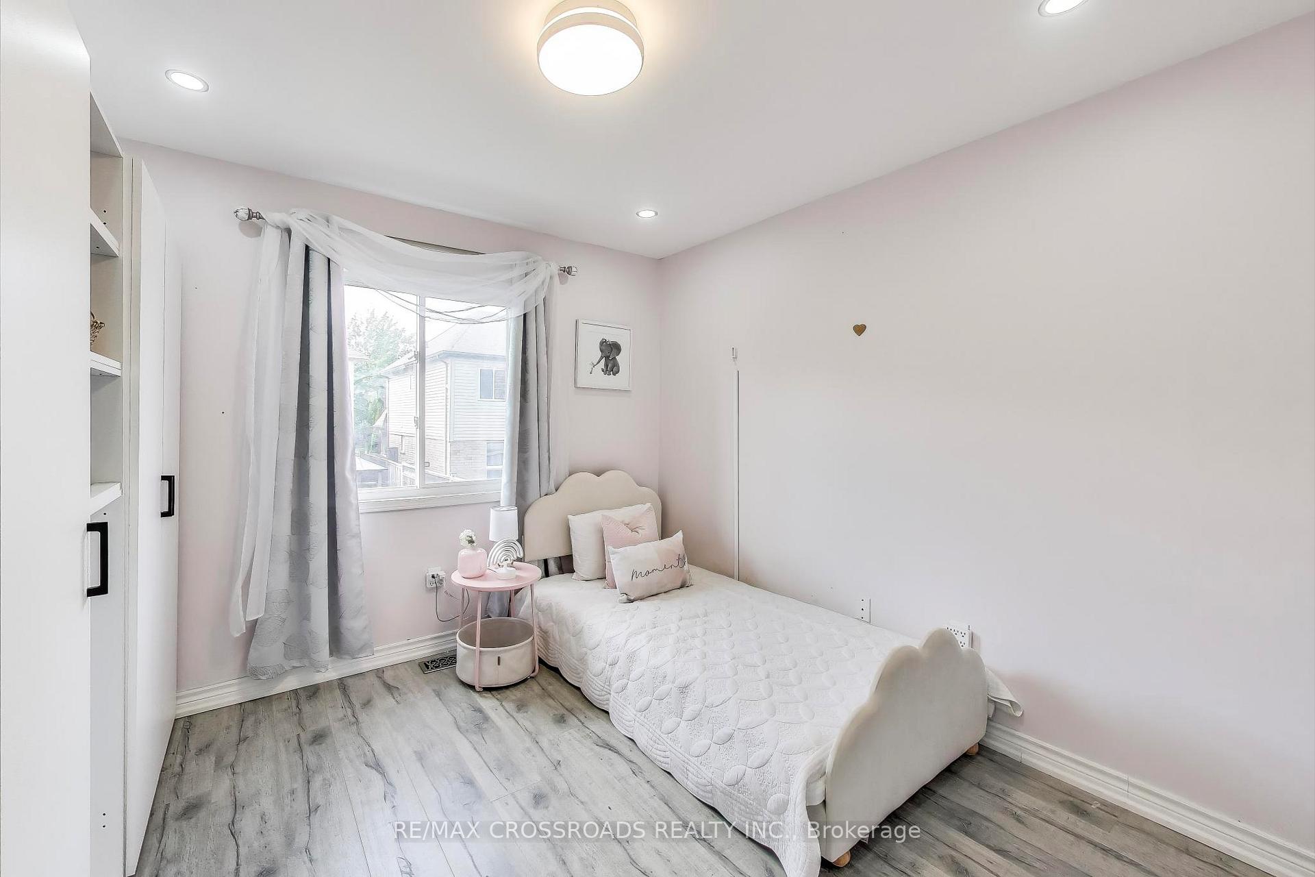 Photo 25 of 1104 Beneford Road, Oshawa, Eastdale — HOMEH