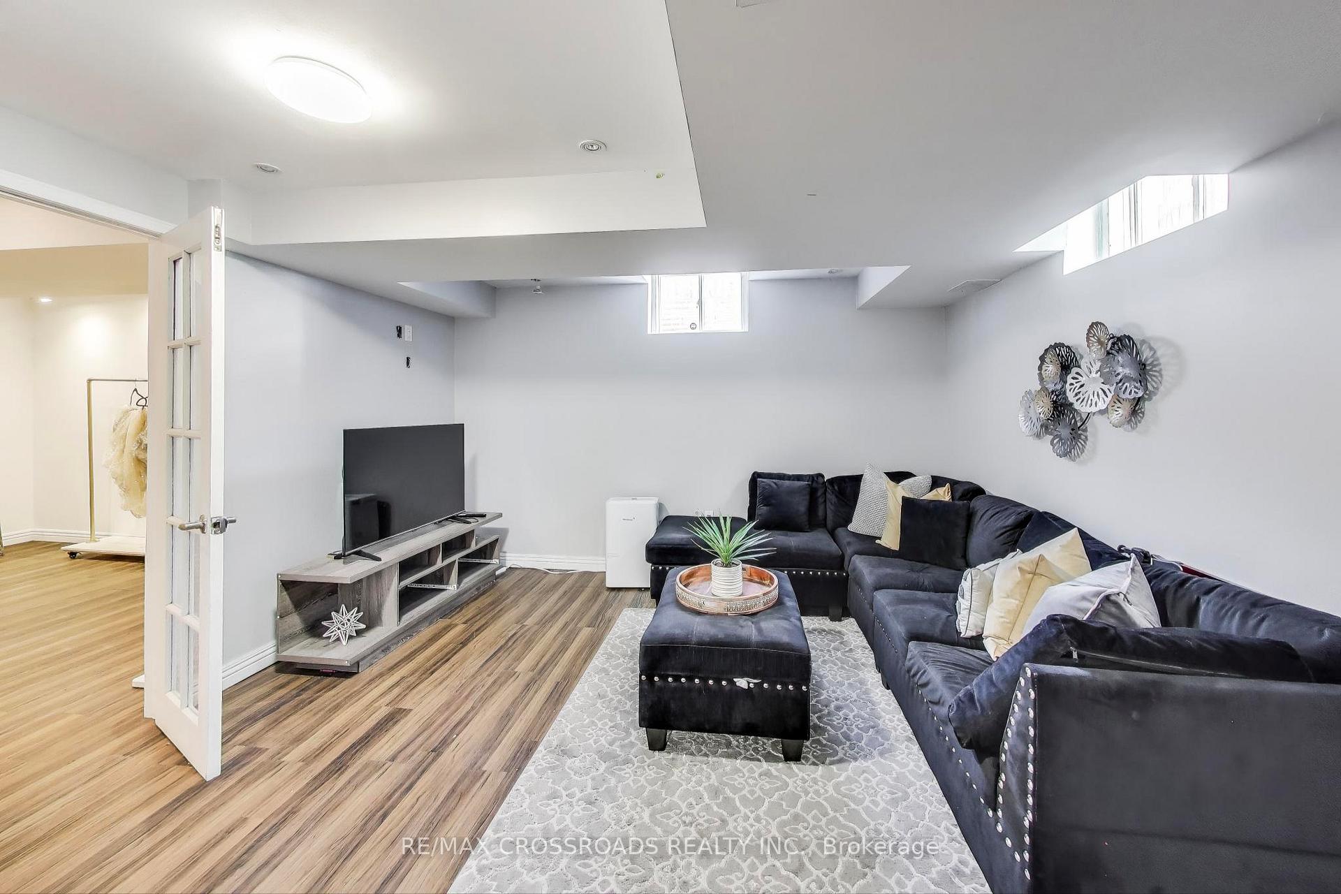 Photo 28 of 1104 Beneford Road, Oshawa, Eastdale — HOMEH