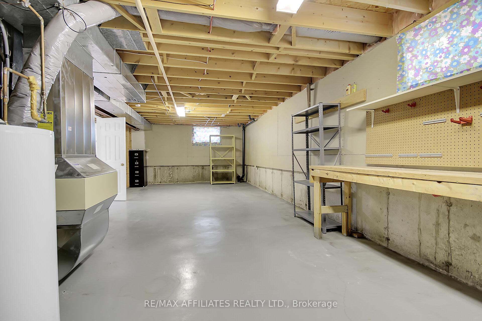 Photo 33 of 1380 Norview Crescent, Ottawa, Fallingbrook/Ridgemount — HOMEH