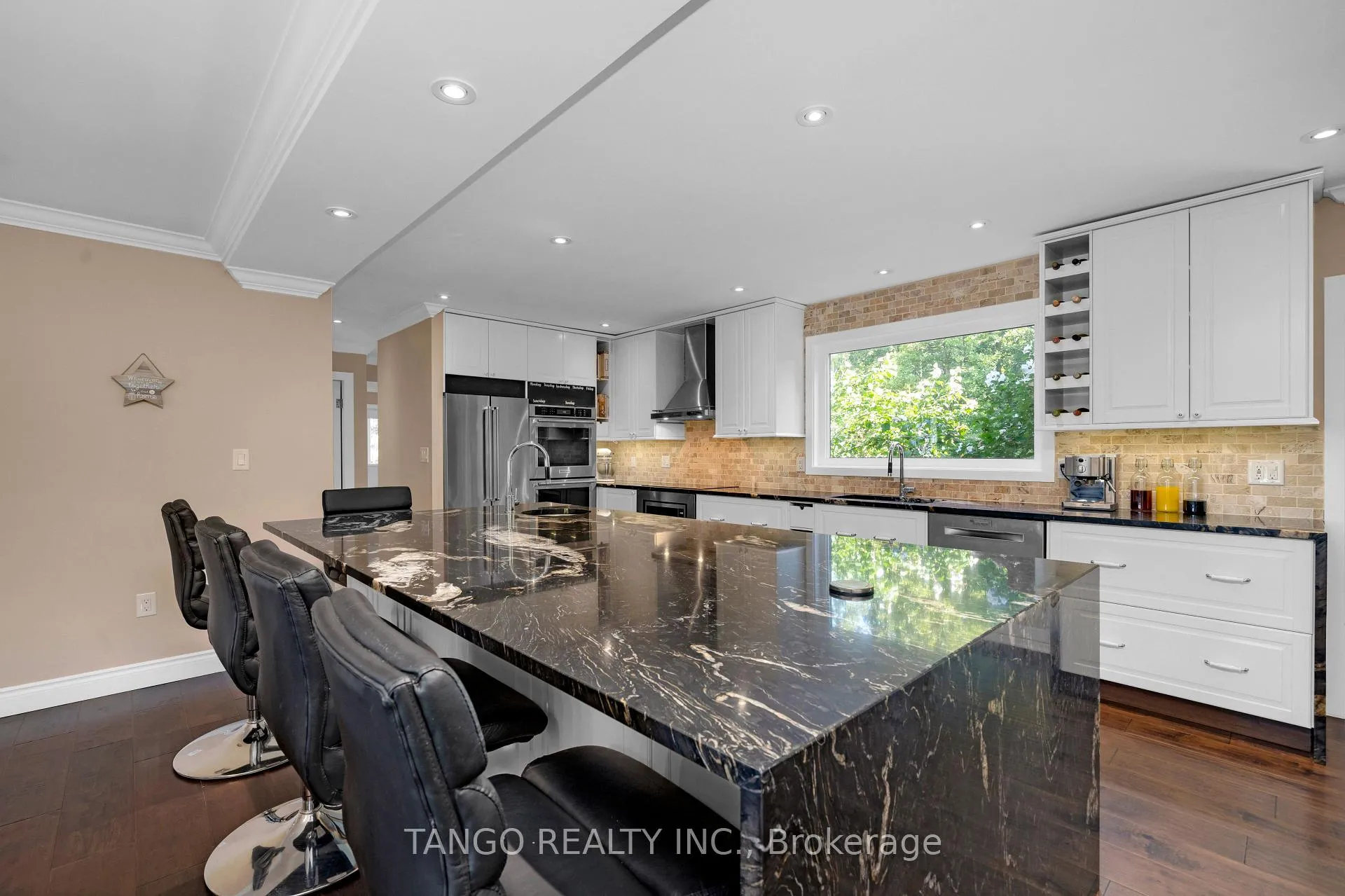 Photo 6 of 6739 Fifth Line S, Milton, Derry Green — HOMEH