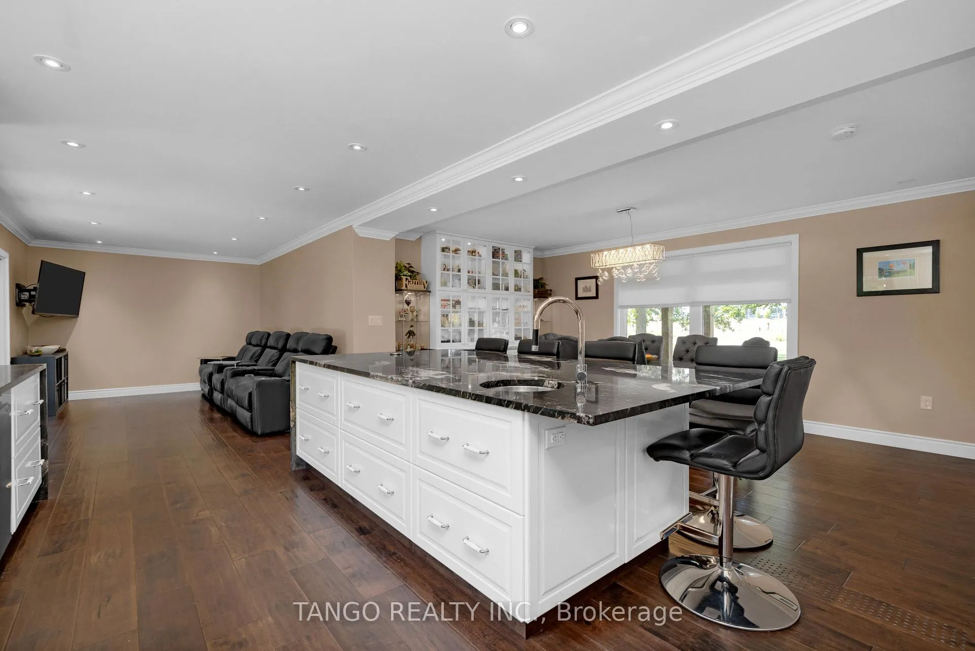 Photo 11 of 6739 Fifth Line S, Milton, Derry Green — HOMEH