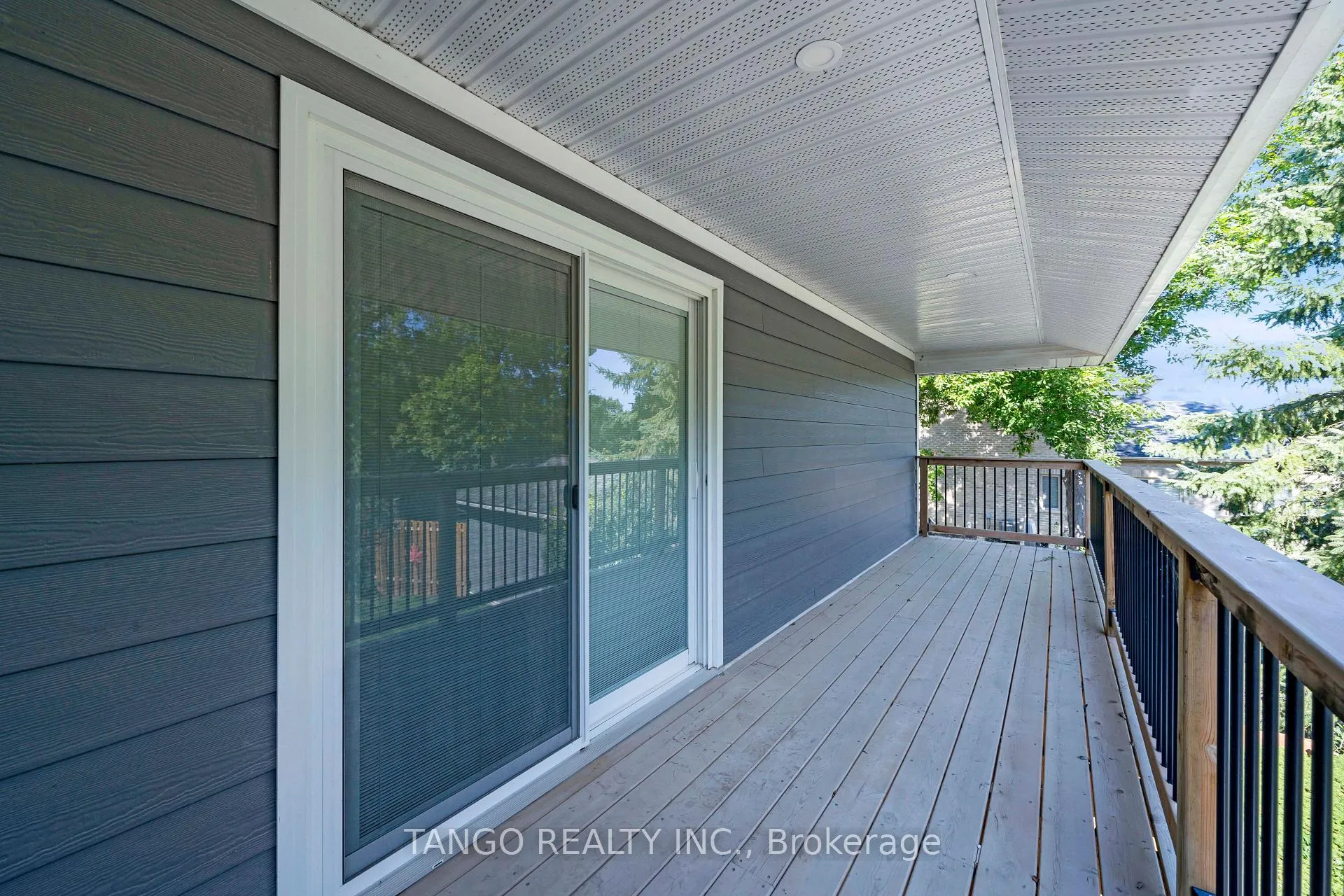 Photo 21 of 6739 Fifth Line S, Milton, Derry Green — HOMEH