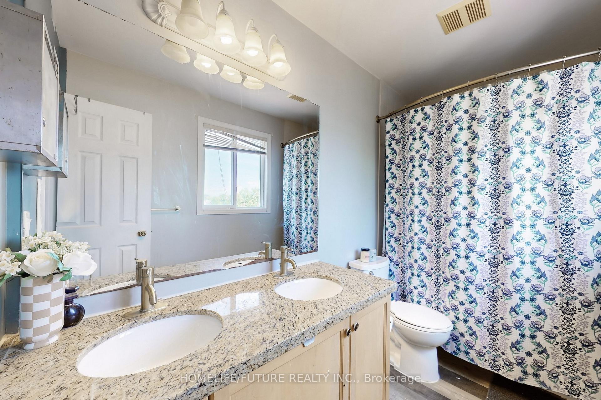 Photo 9 of 1109 Timberland Crescent, Oshawa, Pinecrest — HOMEH