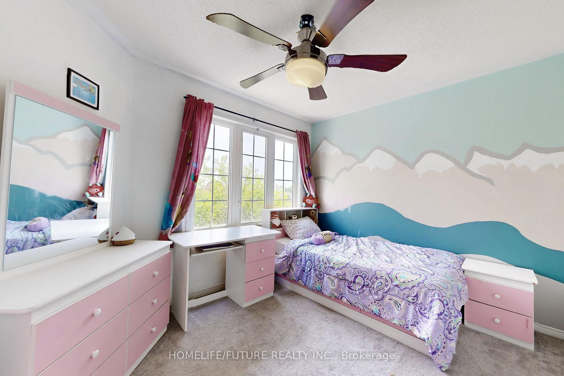 Photo 13 of 1109 Timberland Crescent, Oshawa, Pinecrest — HOMEH