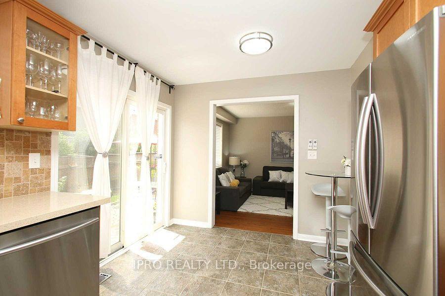 Photo 11 of 1318 Clark Boulevard N, Milton, Beaty — HOMEH