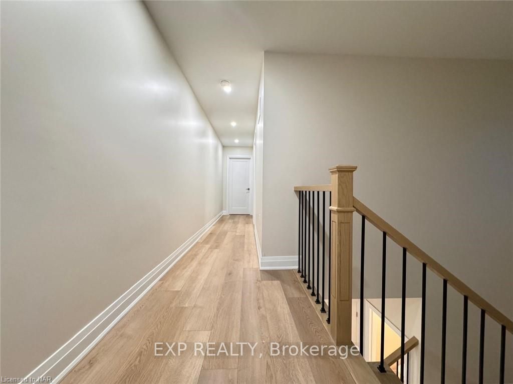 Photo 13 of 4091 Acheson Avenue, Niagara Falls, Downtown — HOMEH