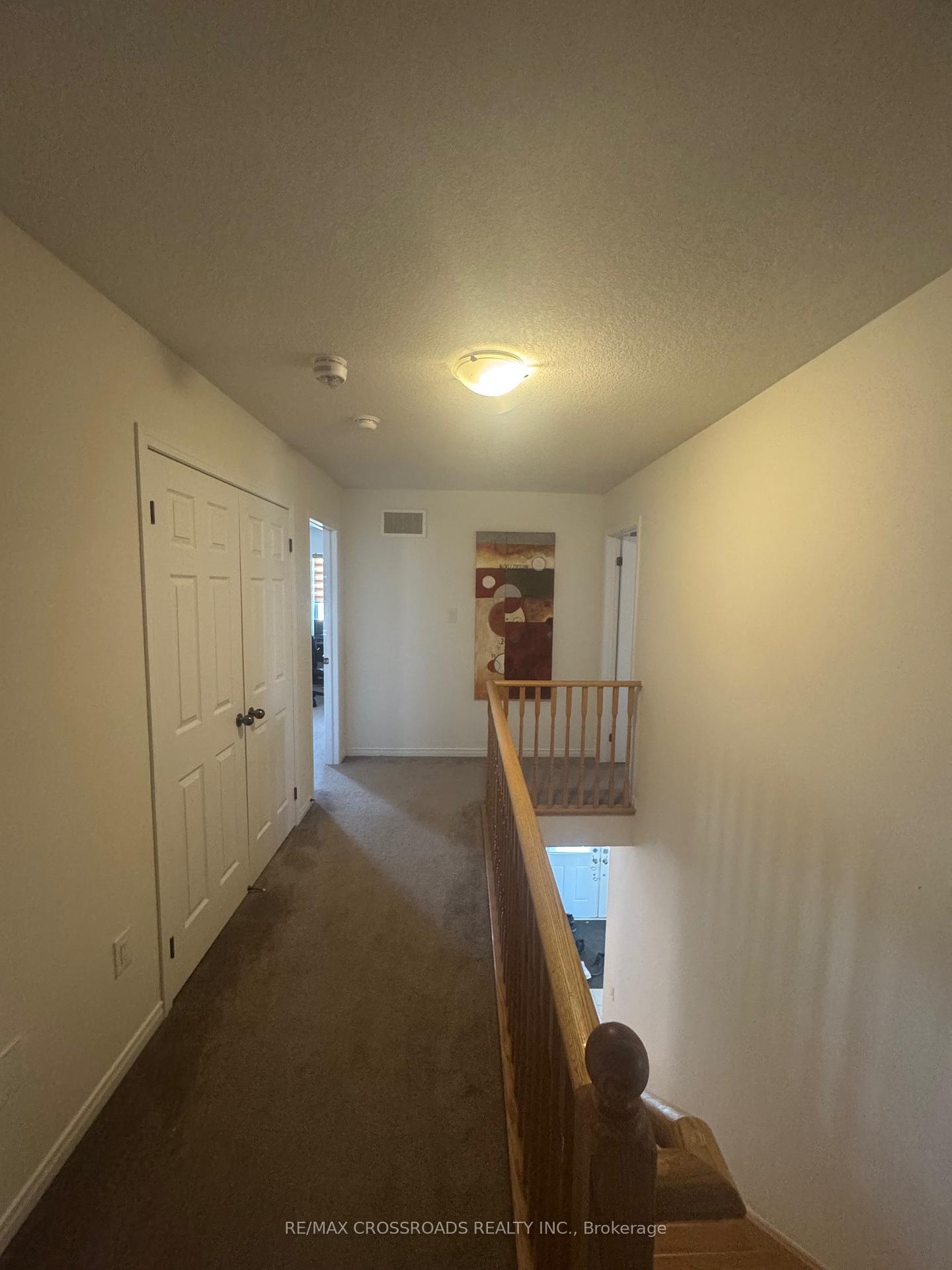 Photo 22 of 7699 Buckeye Crescent, Niagara Falls, Brown — HOMEH