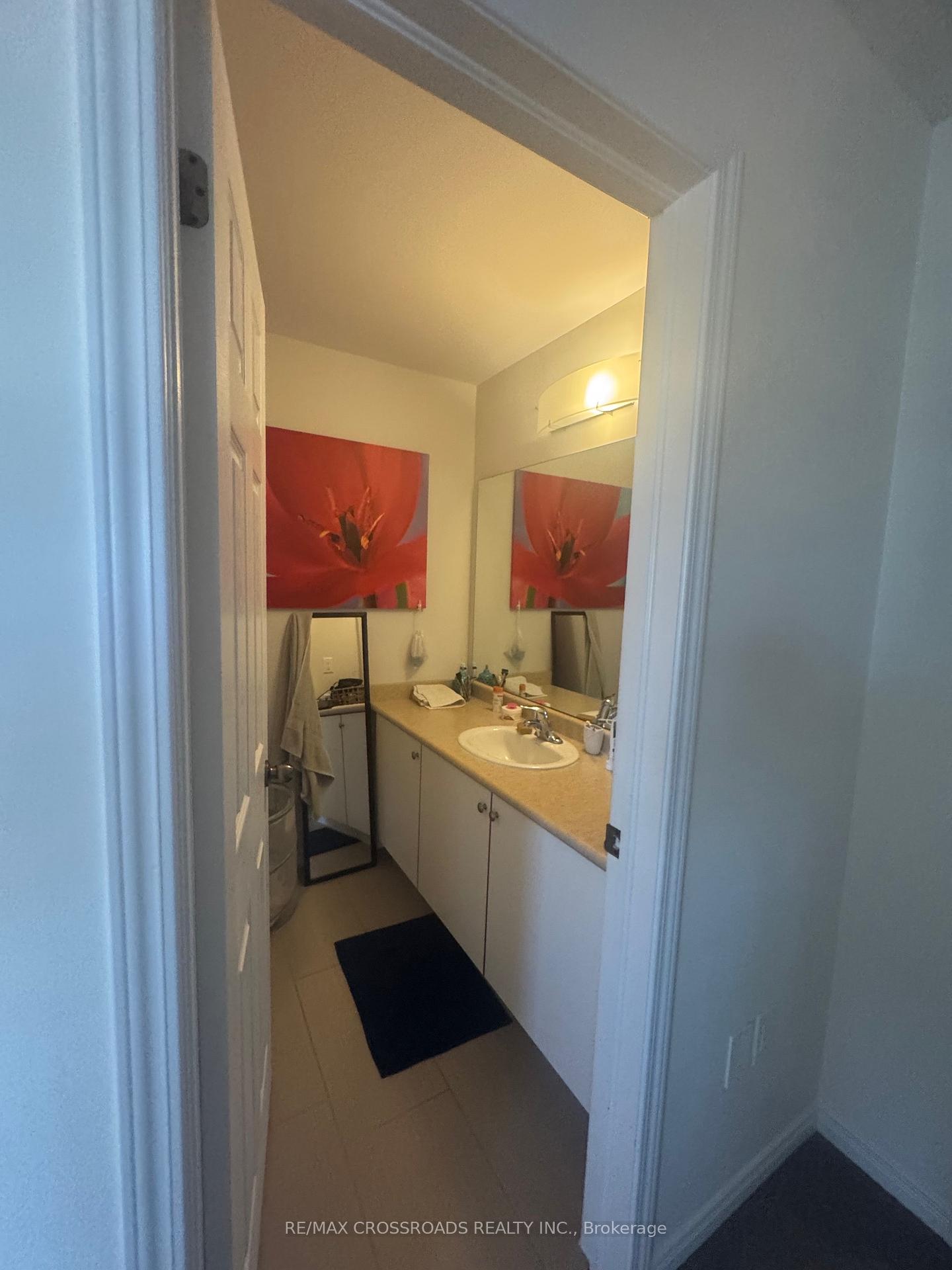 Photo 31 of 7699 Buckeye Crescent, Niagara Falls, Brown — HOMEH