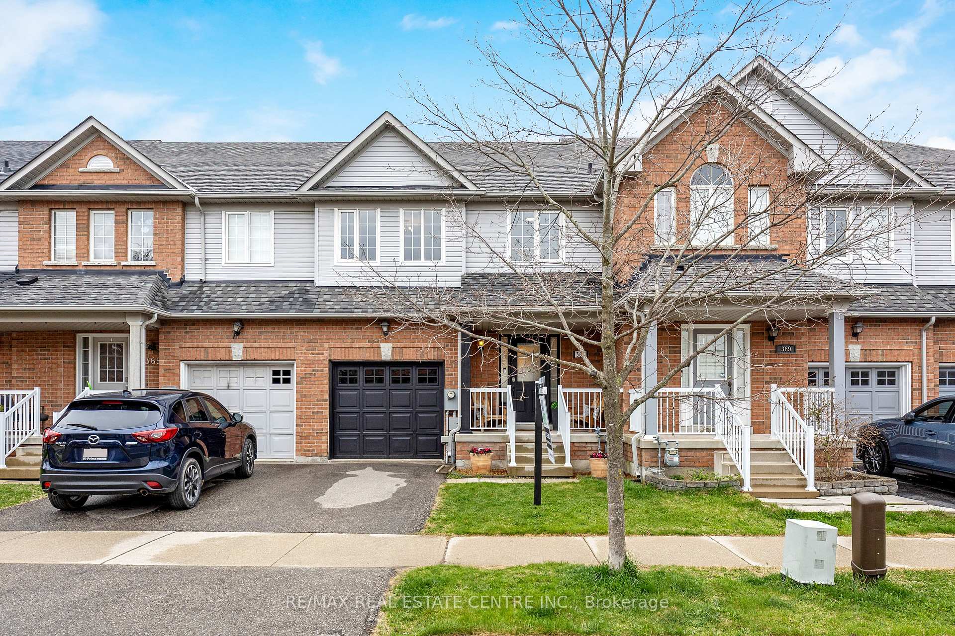 Photo 1 of 367 Hobbs Crescent, Milton, Clarke — HOMEH
