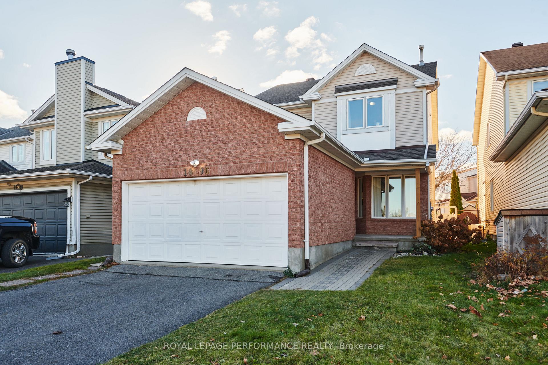 Front of 1896 Northlands Drive