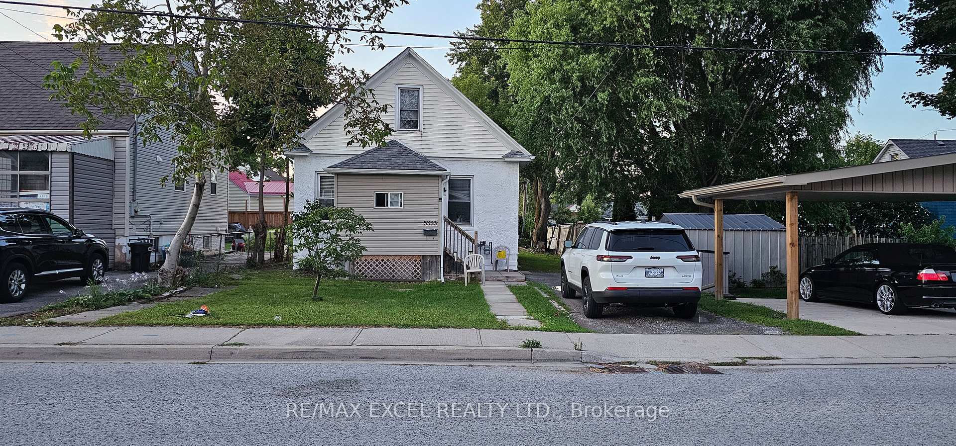Front of 5333 Stamford Street