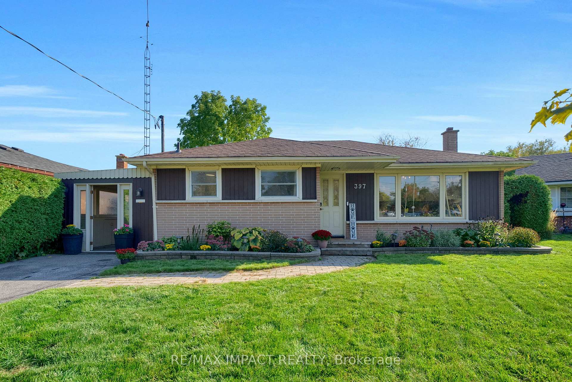 Front of 397 Brentwood Avenue