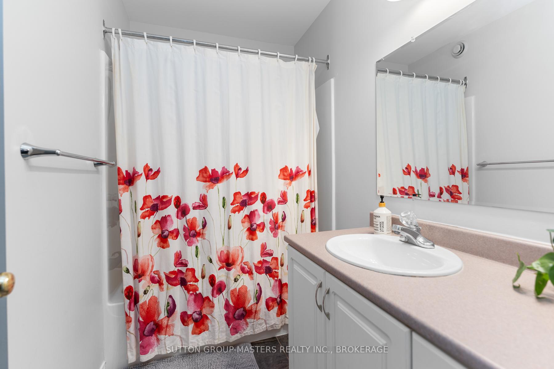 Photo 34 of 523 Freeman Crescent, Kingston, Kingston East (Incl Barret Crt) — HOMEH