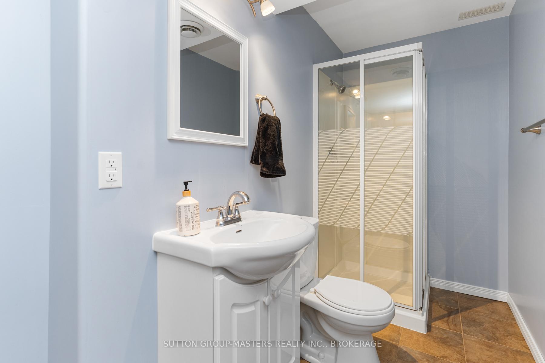Photo 43 of 523 Freeman Crescent, Kingston, Kingston East (Incl Barret Crt) — HOMEH