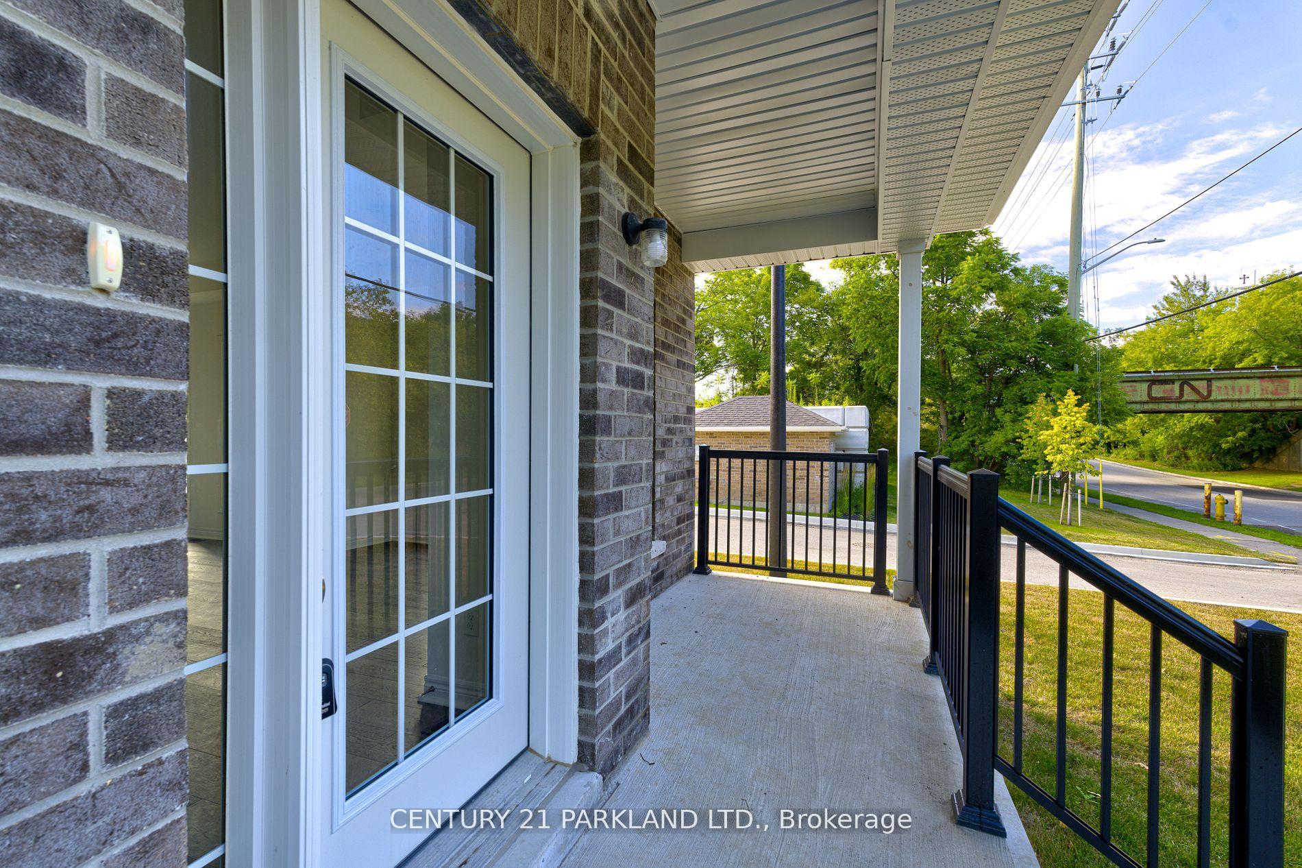 Photo 3 of Unit POTL #1, 1741 Fairport Road, Pickering, Dunbarton — HOMEH