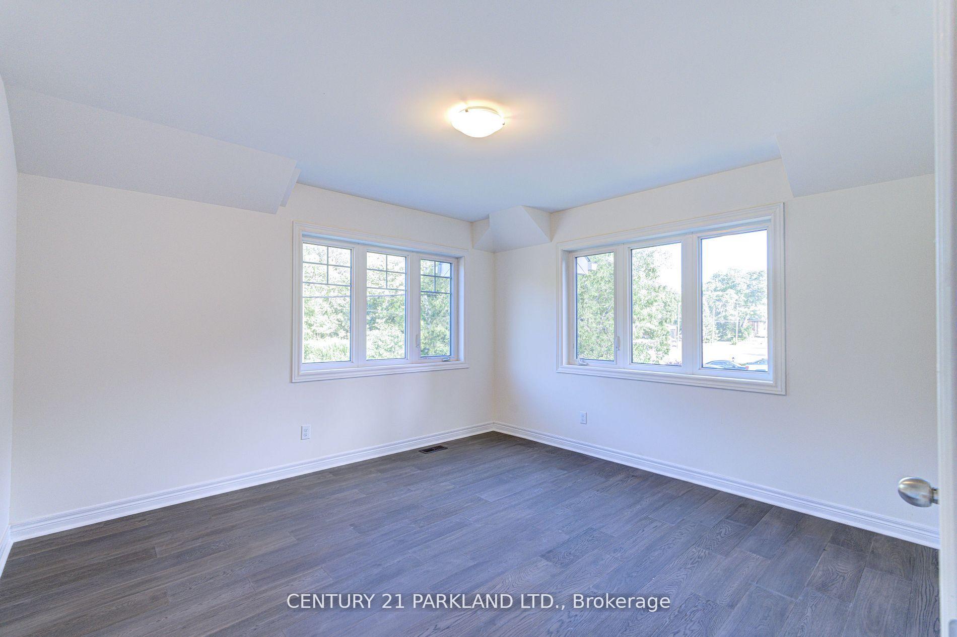 Photo 4 of Unit POTL #1, 1741 Fairport Road, Pickering, Dunbarton — HOMEH