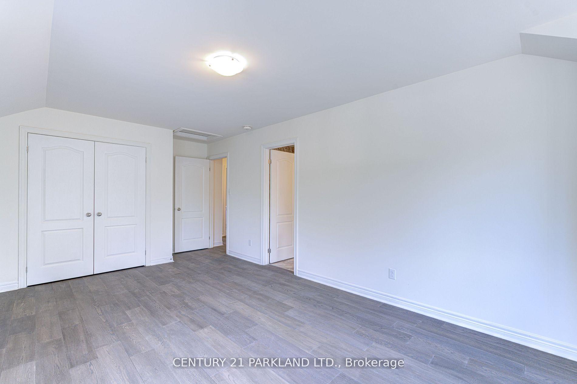 Photo 7 of Unit POTL #1, 1741 Fairport Road, Pickering, Dunbarton — HOMEH