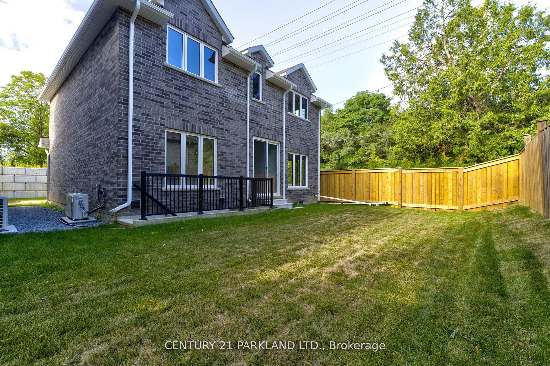 Photo 13 of Unit POTL #1, 1741 Fairport Road, Pickering, Dunbarton — HOMEH