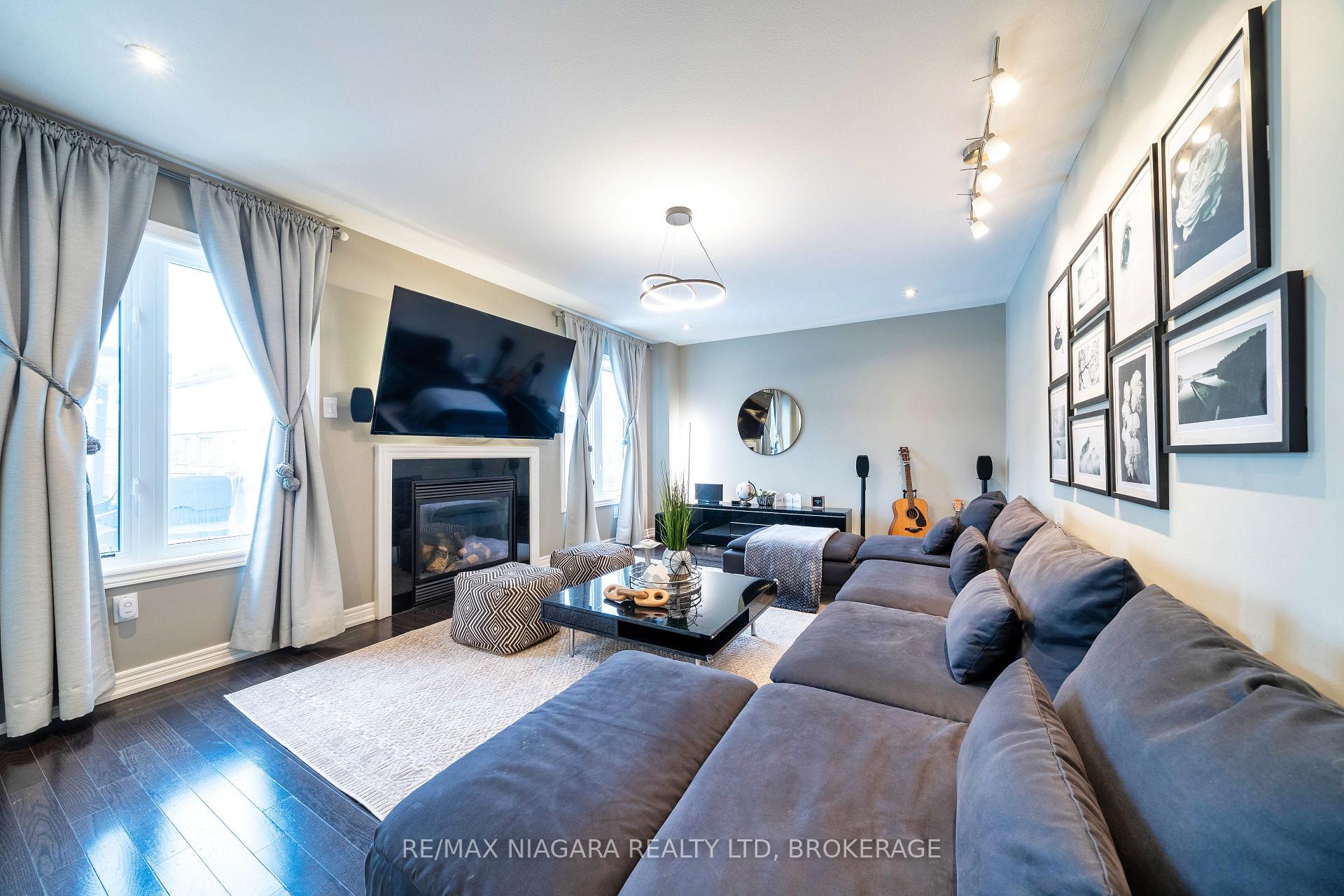 Photo 18 of 6427 Dilalla Crescent, Niagara Falls, Forestview — HOMEH