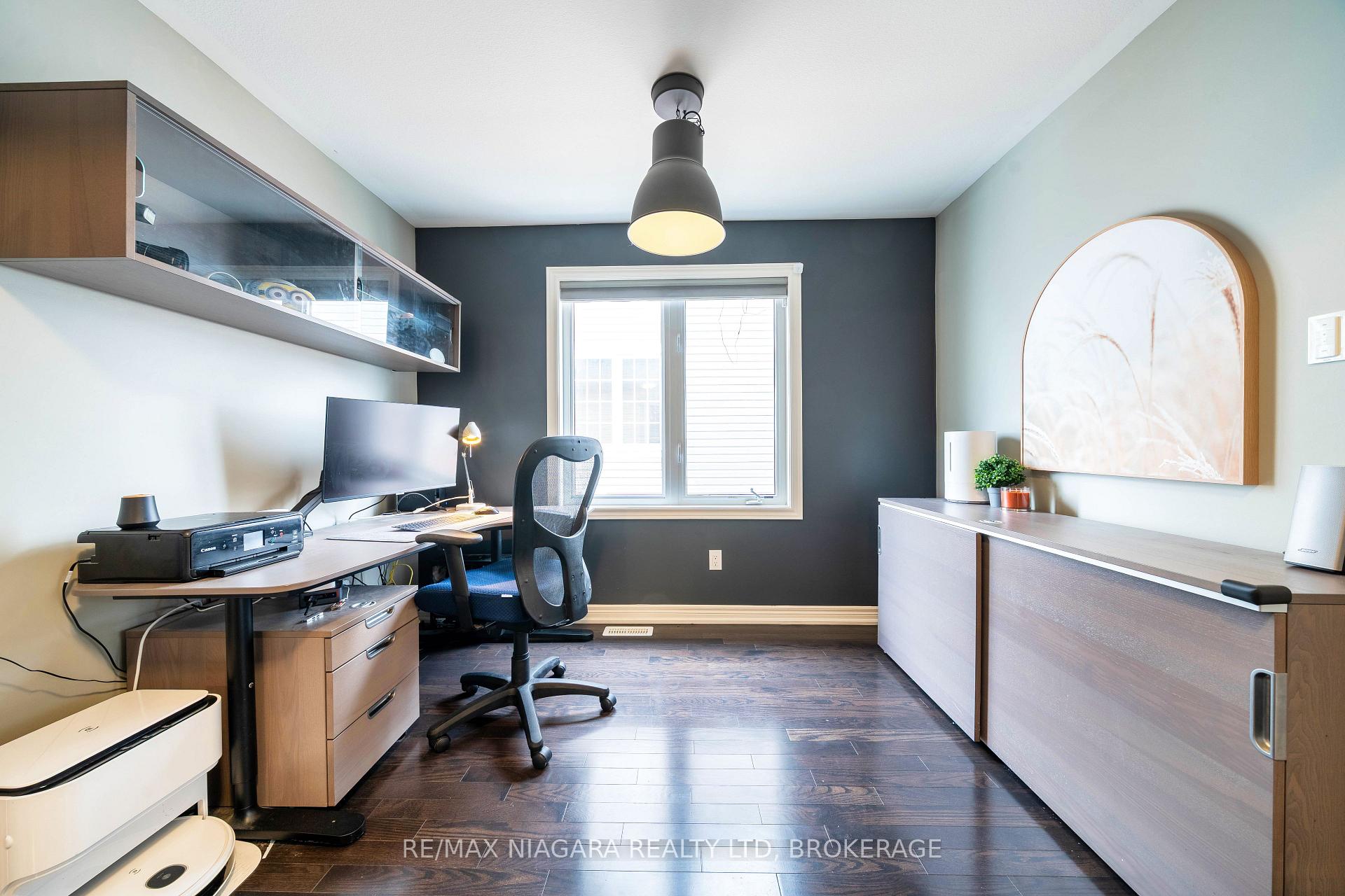 Photo 26 of 6427 Dilalla Crescent, Niagara Falls, Forestview — HOMEH