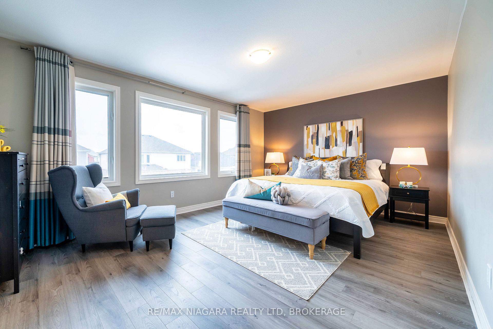 Photo 30 of 6427 Dilalla Crescent, Niagara Falls, Forestview — HOMEH