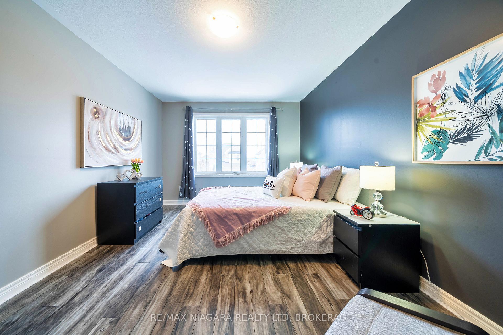 Photo 35 of 6427 Dilalla Crescent, Niagara Falls, Forestview — HOMEH