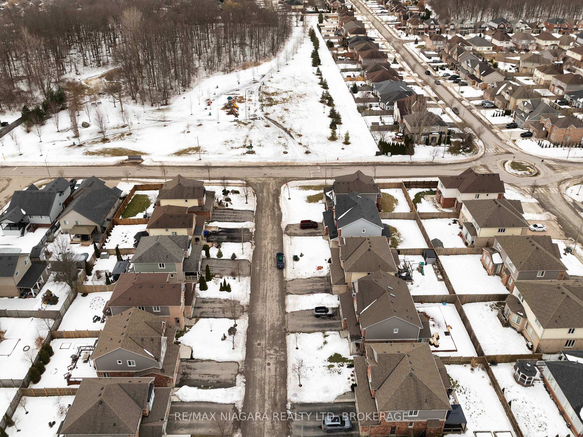 Photo 47 of 6427 Dilalla Crescent, Niagara Falls, Forestview — HOMEH