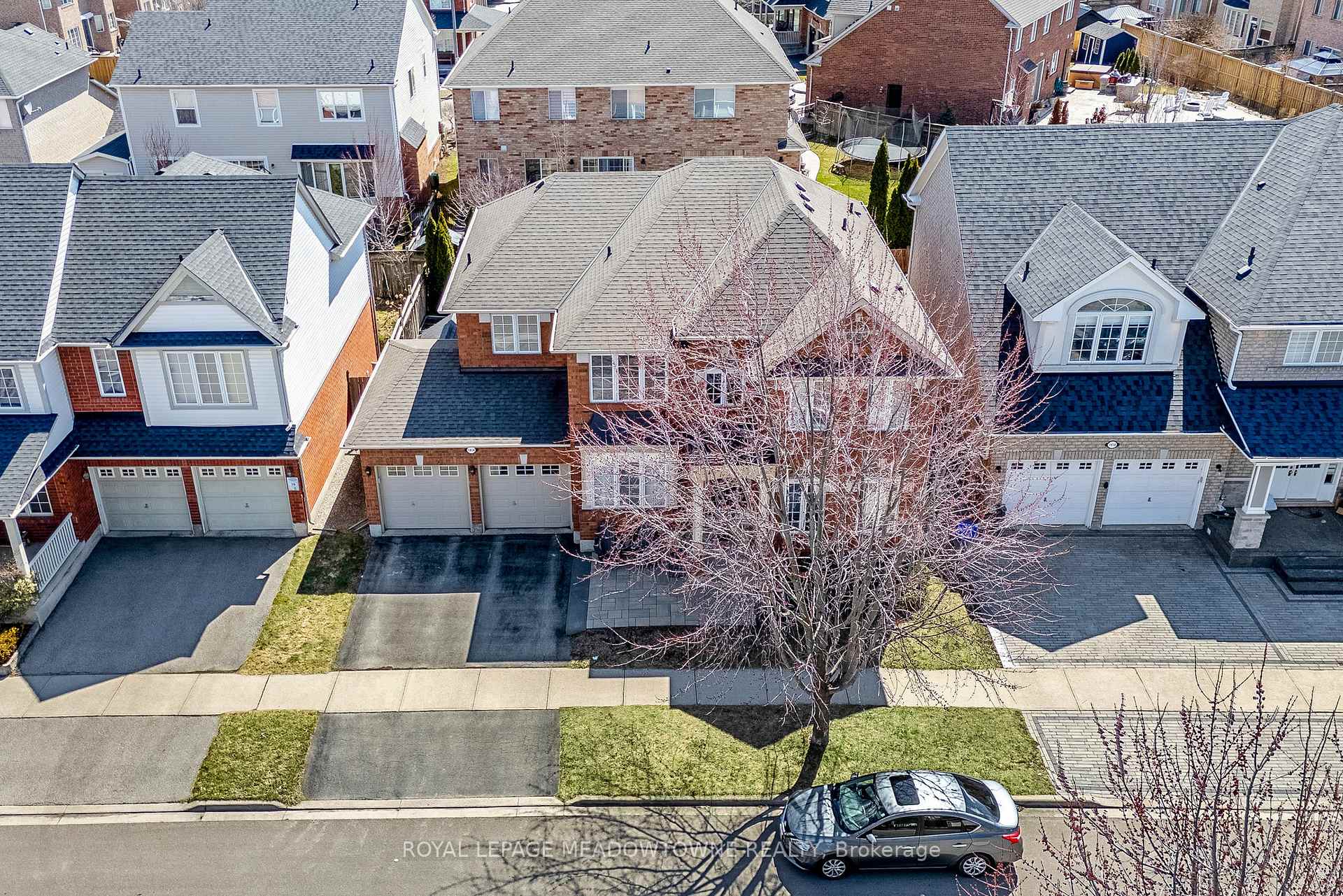 Photo 2 of 1414 Hearst Boulevard, Milton, Beaty — HOMEH