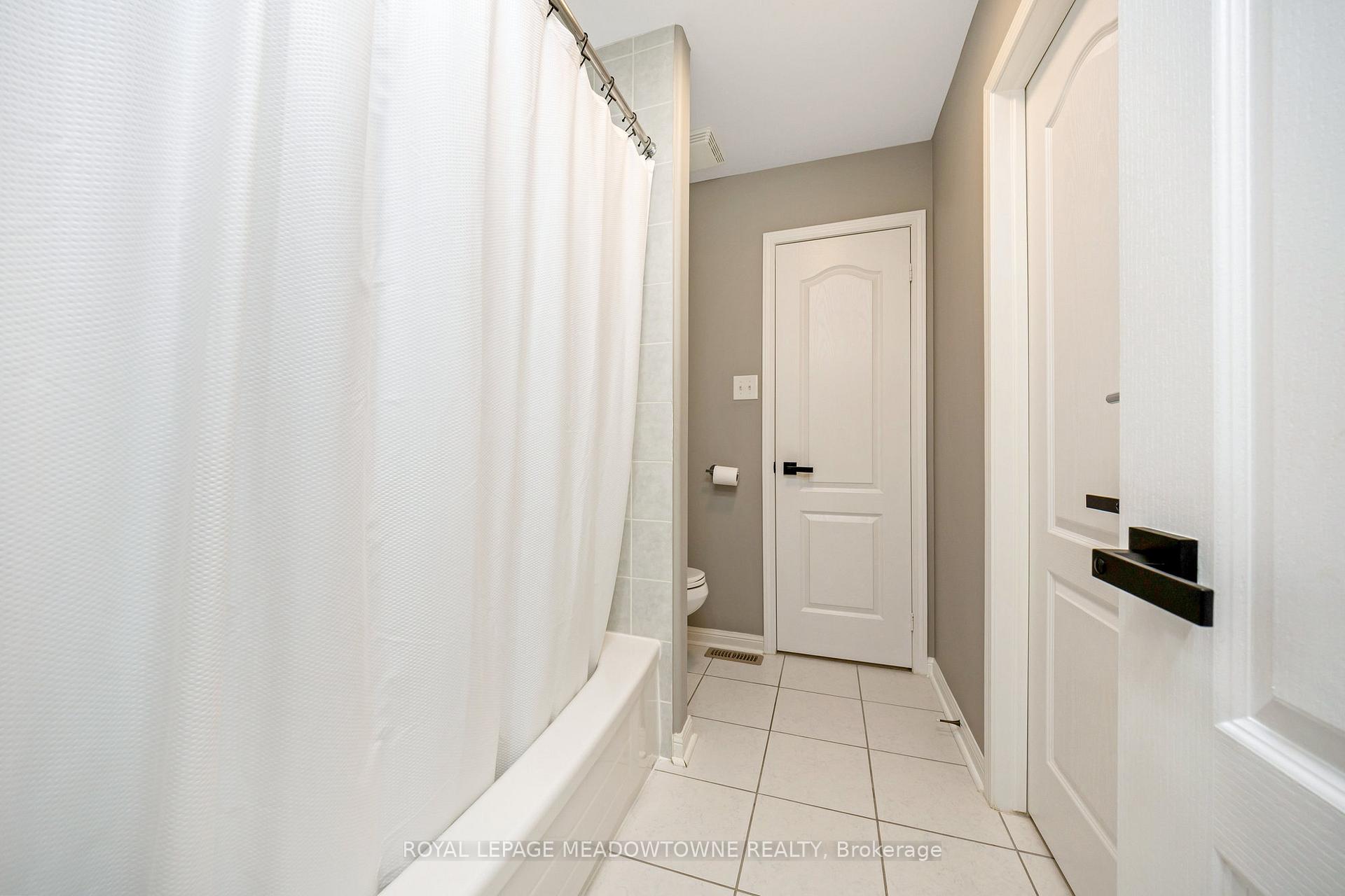 Photo 41 of 1414 Hearst Boulevard, Milton, Beaty — HOMEH