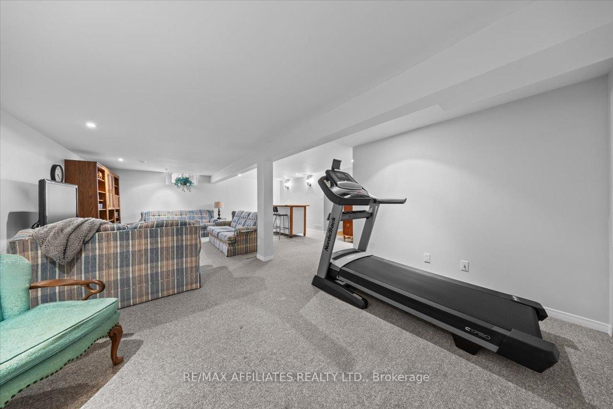 Photo 24 of 285 Mockingbird Drive, Ottawa, Chatelaine Village — HOMEH