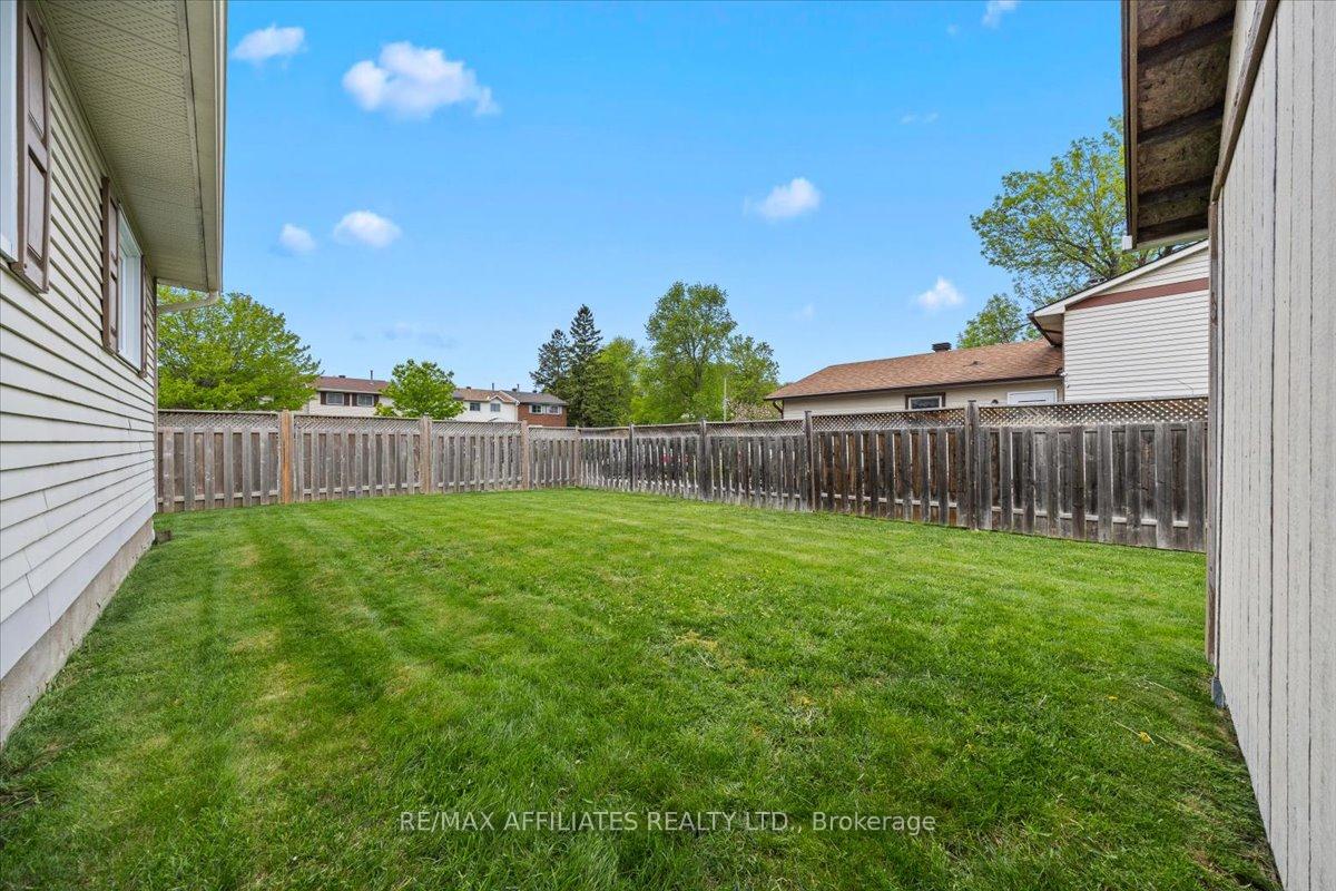 Photo 29 of 285 Mockingbird Drive, Ottawa, Chatelaine Village — HOMEH