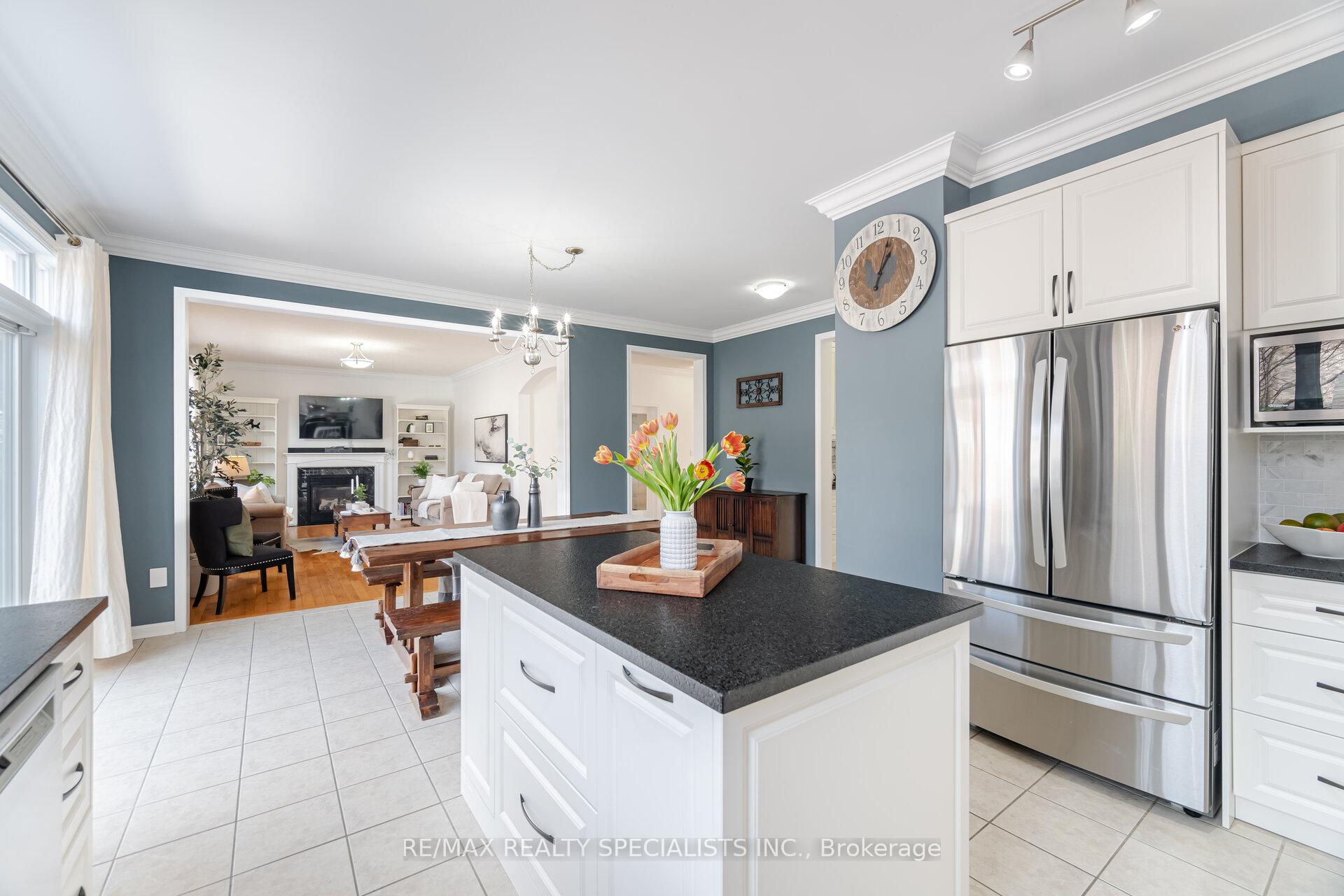 Photo 15 of 1660 Dempsey Crescent, Milton, Beaty — HOMEH