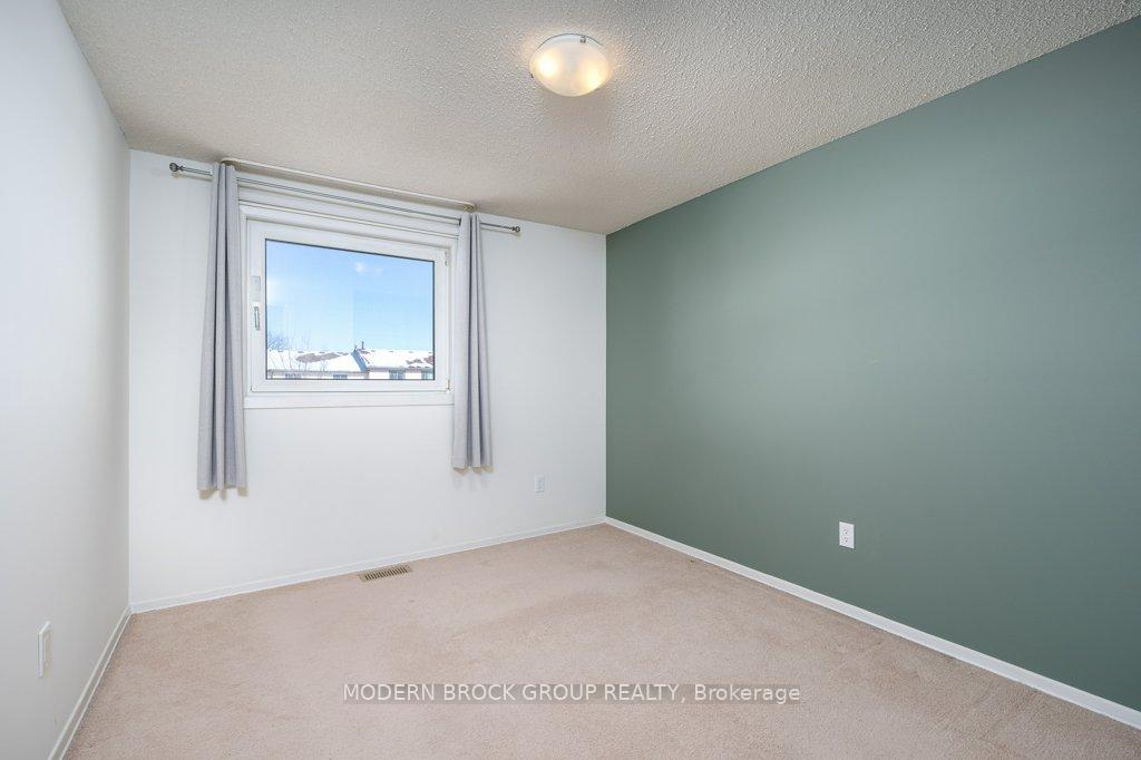 Photo 21 of 13 Bonny Lane, Kingston, Kingston East (Incl Barret Crt) — HOMEH