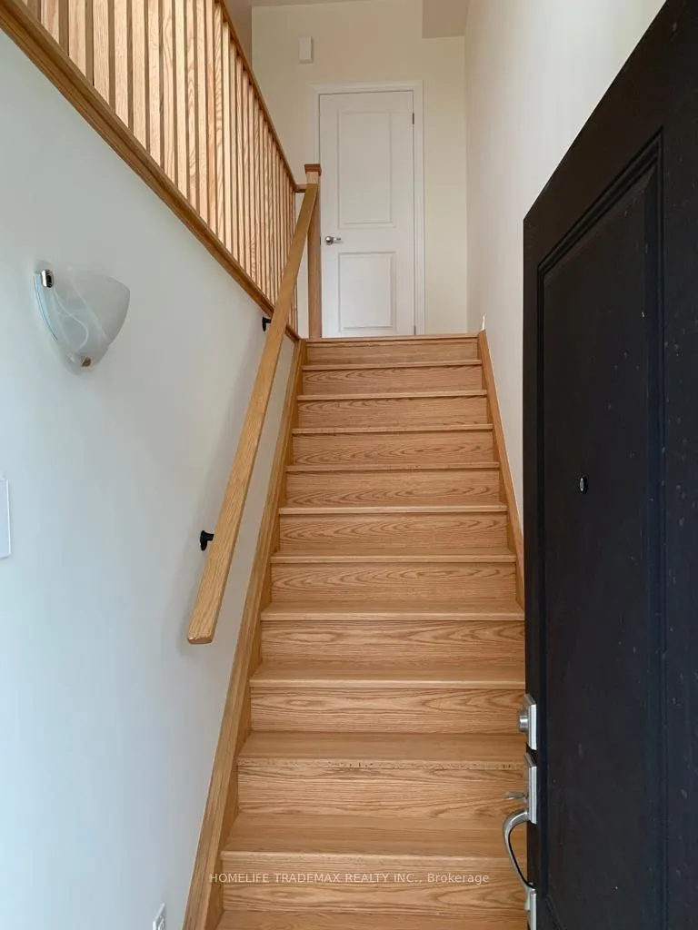 Photo 14 of 771 Eddystone Path, Oshawa, Donevan — HOMEH